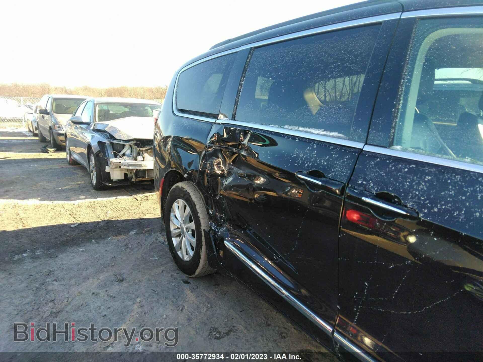 2017 CHRYSLER PACIFICA - VIN: 2C4RC1BG8HR747880 - Photo 6