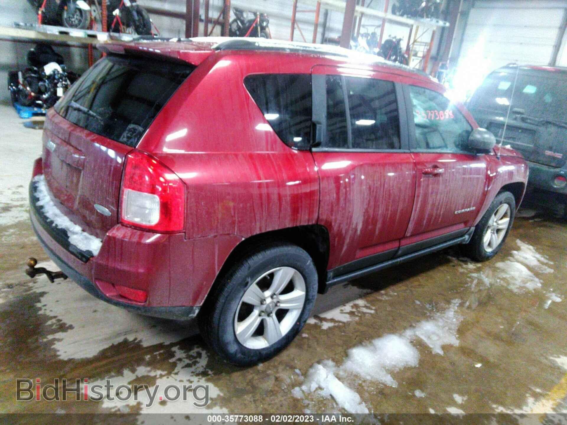 2011 JEEP COMPASS - VIN: 1J4NF1FB8BD150043 - Фото 4