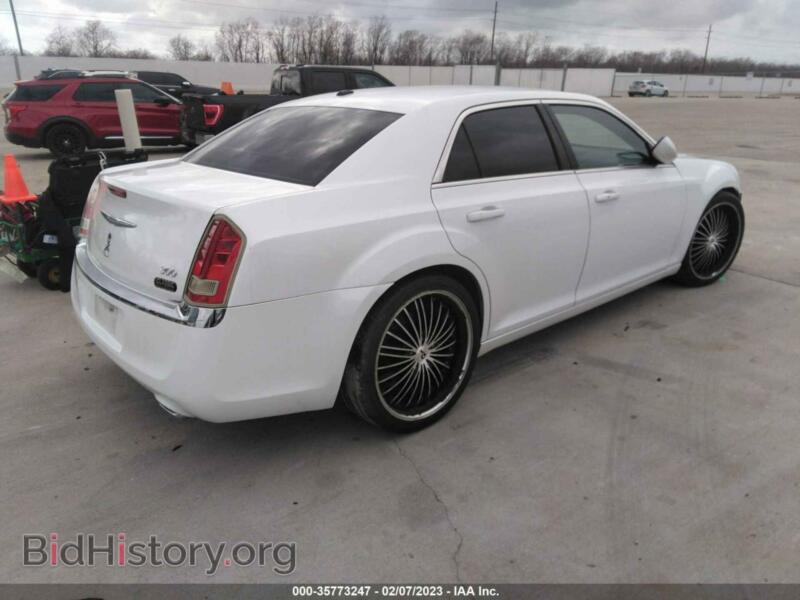 2012 Chrysler 300 (VIN 2C3CCAAG1CH283874) — photo 4 of 11
