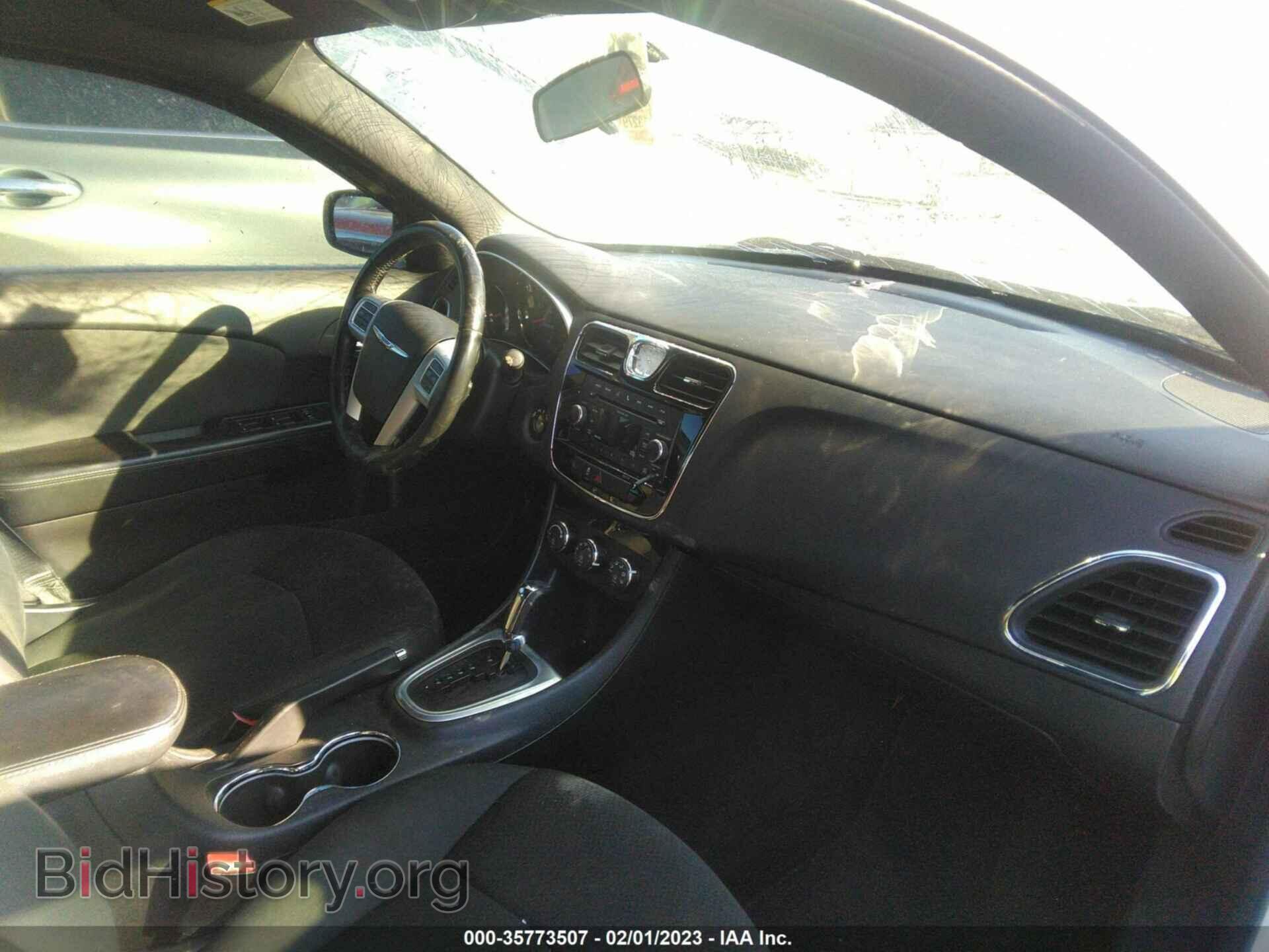 2011 CHRYSLER 200 - VIN: 1C3BC1FB8BN576590 - Фото 5