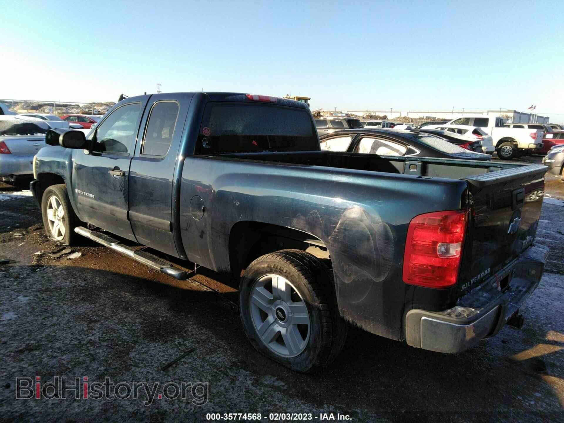 2007 CHEVROLET SILVERADO 1500 - VIN: 2GCEC19J371657341 - Фото 3