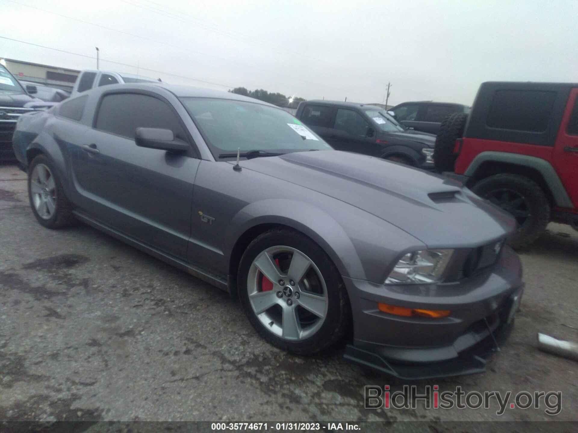 Photo 1ZVFT82H865245592 - FORD MUSTANG 2006