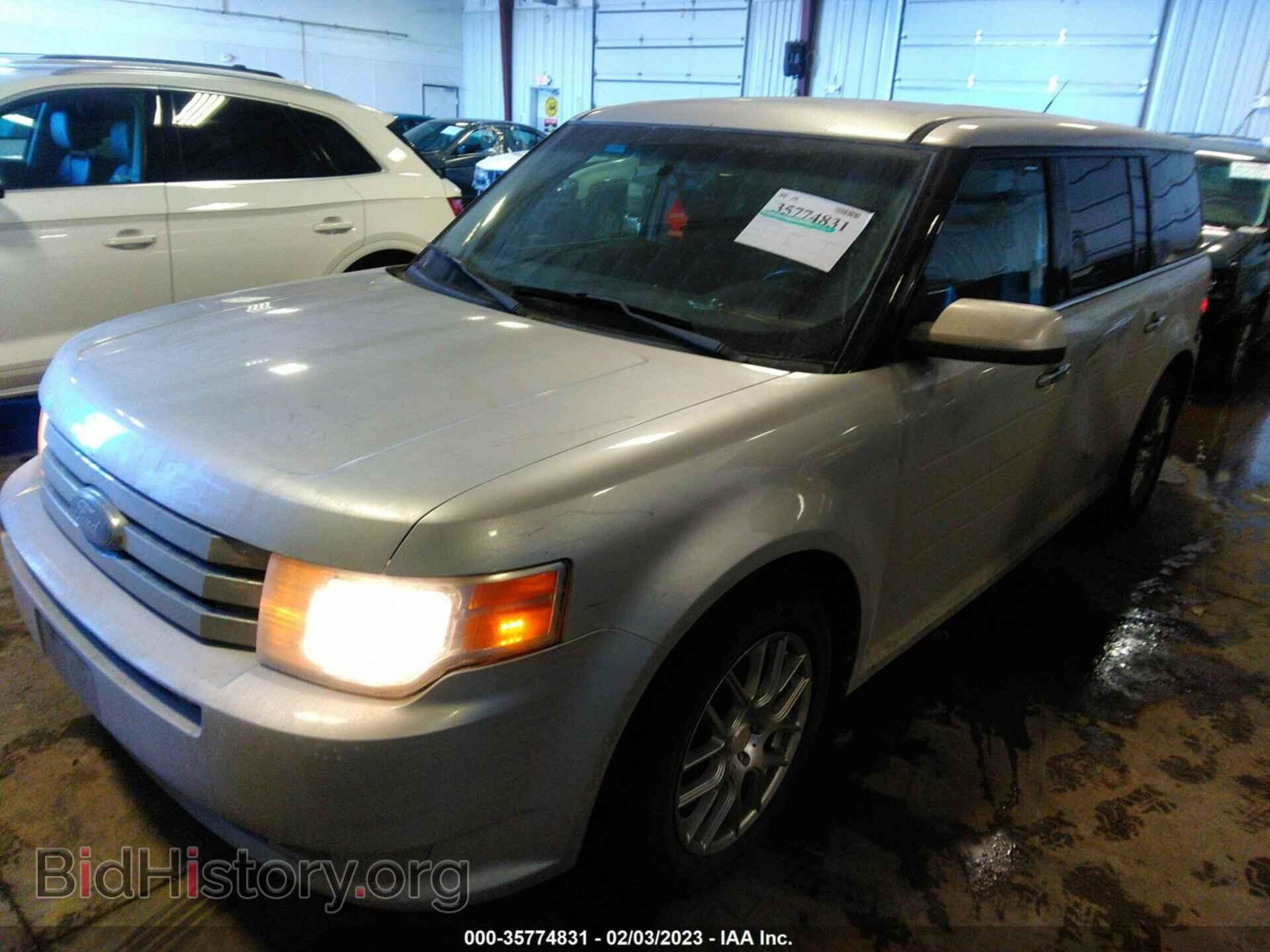 2009 FORD FLEX - VIN: 2FMEK62C69BA89798 - Фото 2