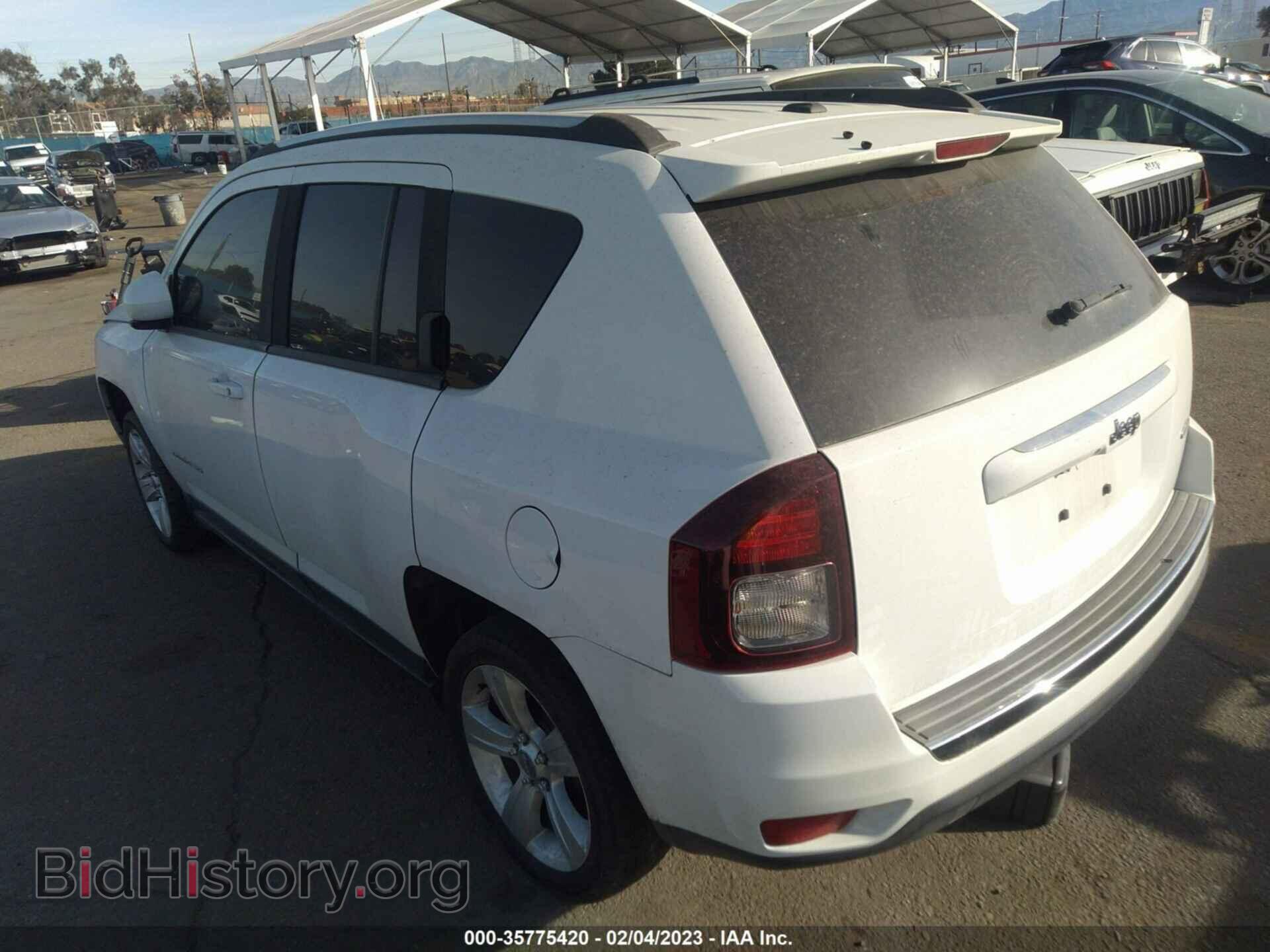 2015 JEEP COMPASS - VIN: 1C4NJCEA3FD401632 - Photo 3