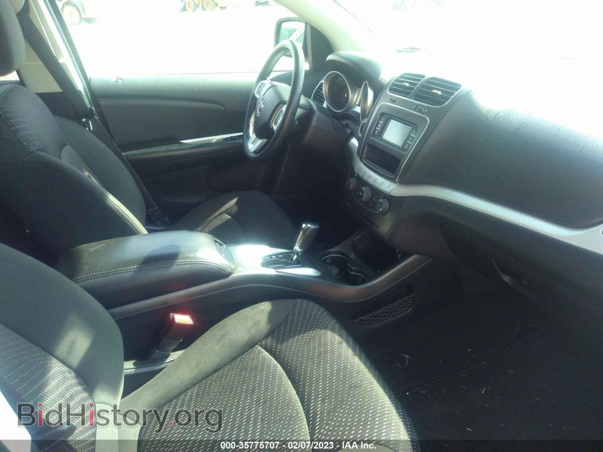 2018 DODGE JOURNEY - VIN: 3C4PDCAB9JT382098 - Фото 5