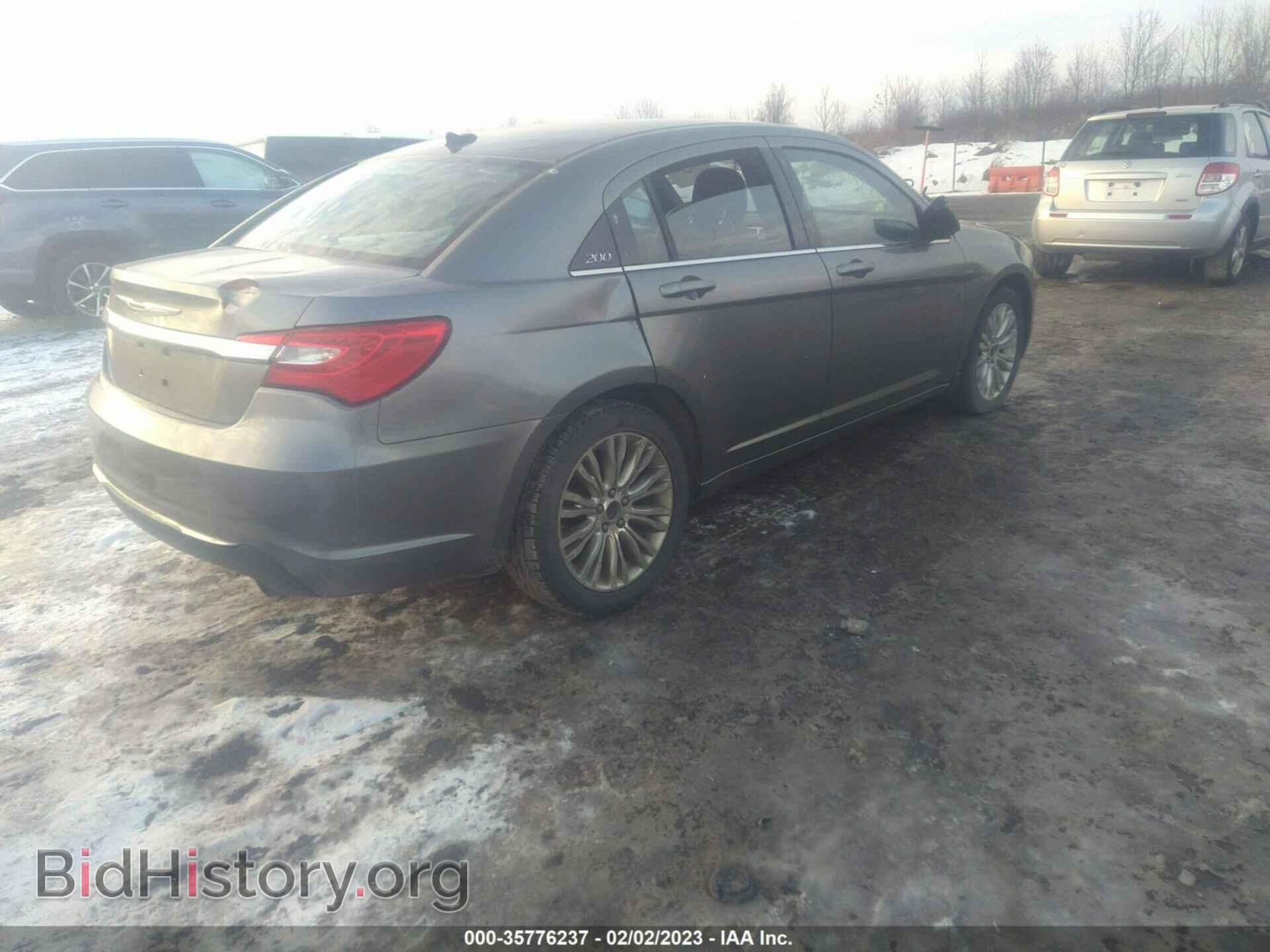 2013 CHRYSLER 200 - VIN: 1C3CCBAB7DN671565 - Фото 4