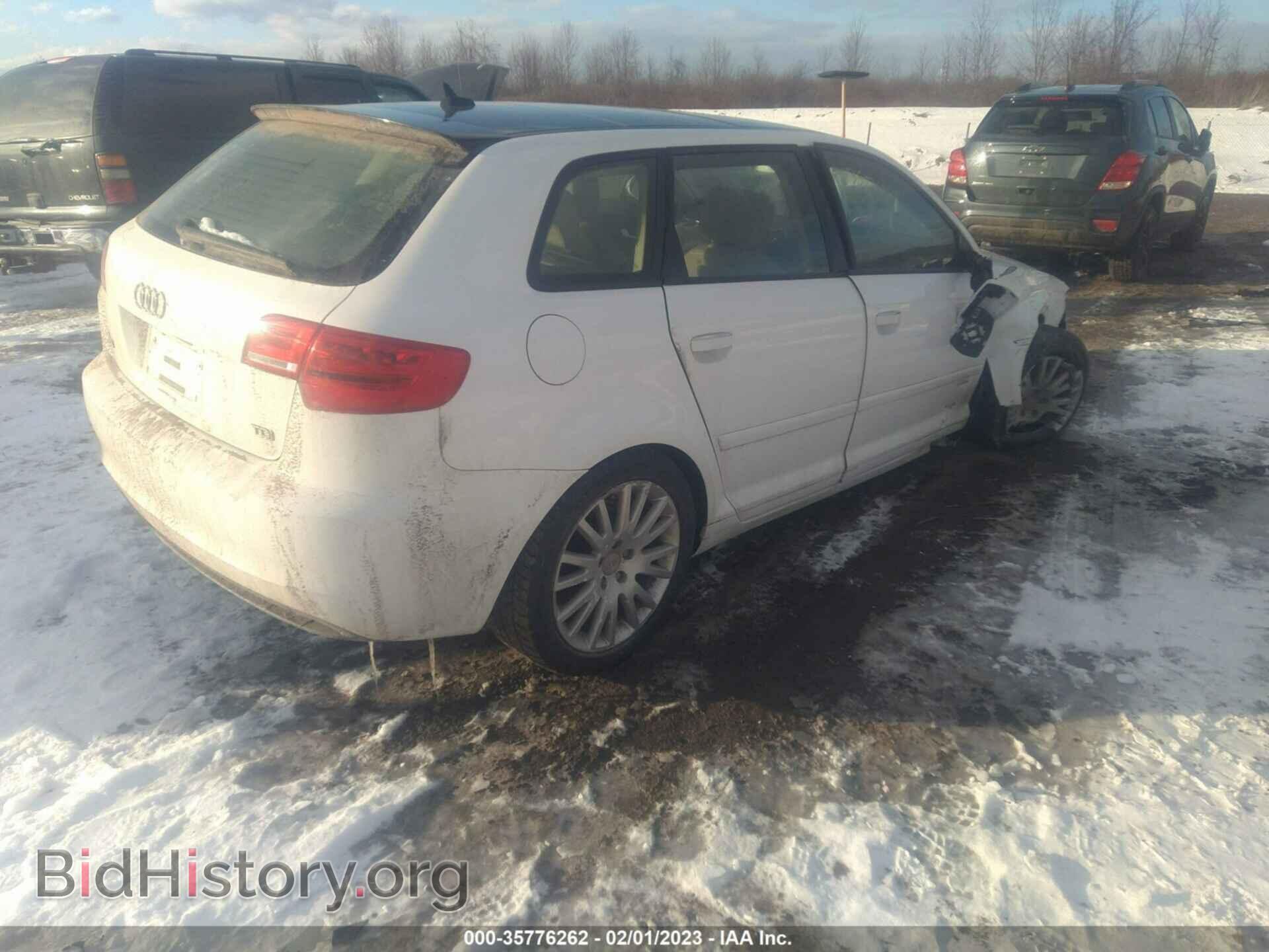 2011 AUDI A3 - VIN: WAUKJAFM4BA040369 - Фото 4