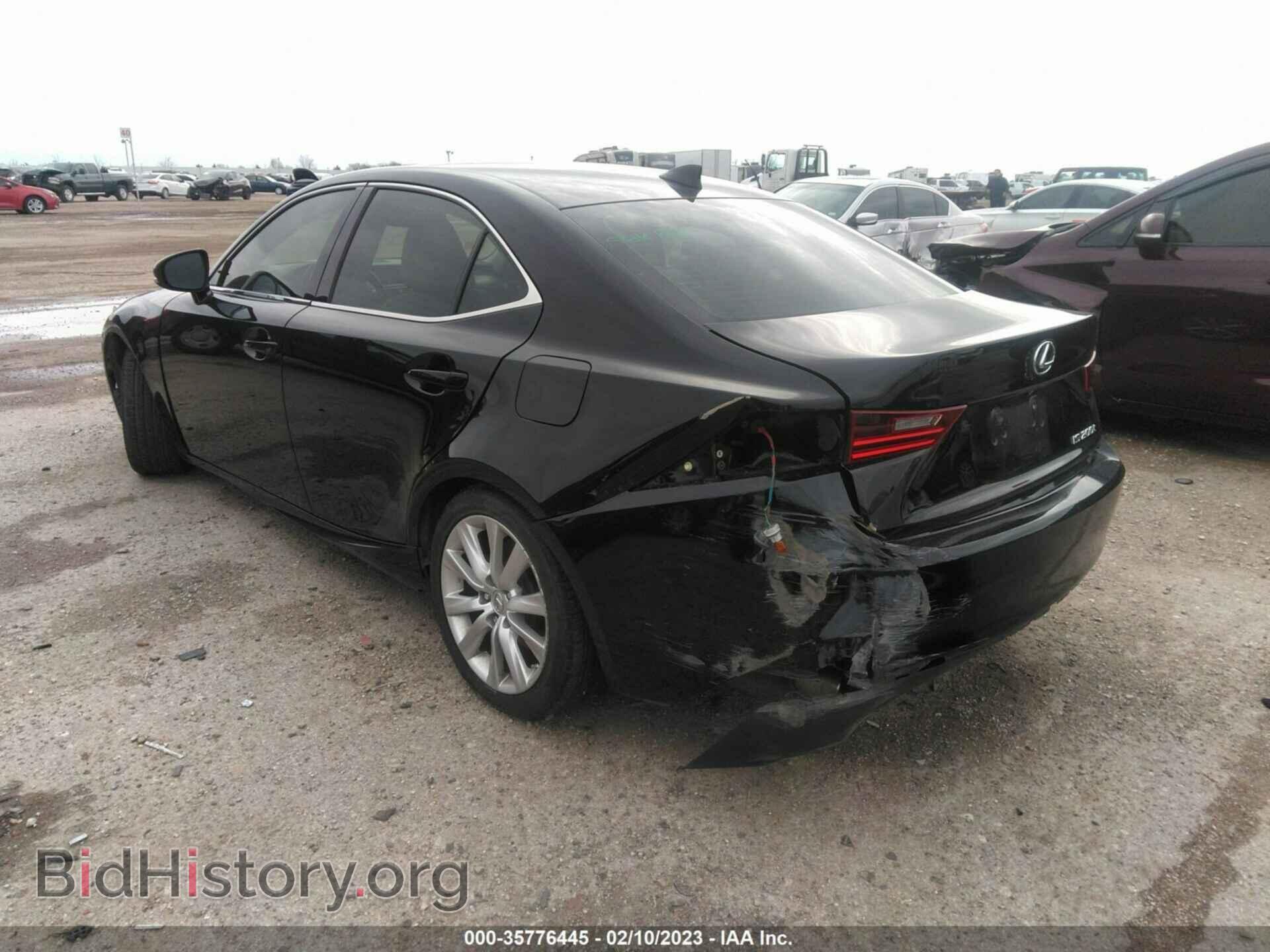 2016 LEXUS IS 200T - VIN: JTHBA1D21G5017473 - Фото 3