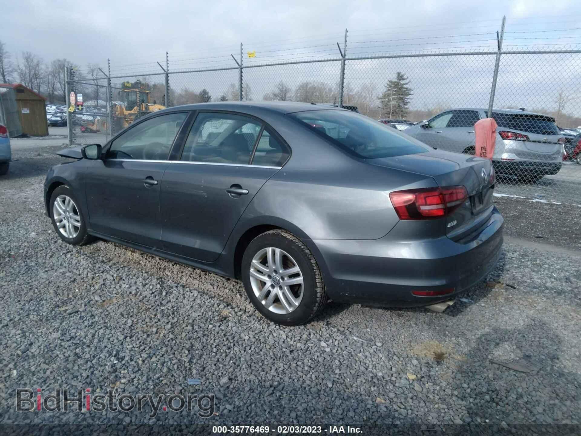 2017 VOLKSWAGEN JETTA - VIN: 3VW2B7AJ8HM210824 - Фото 3