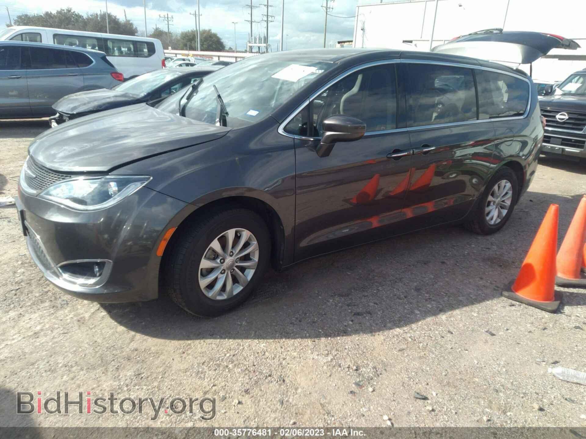 2018 CHRYSLER PACIFICA - VIN: 2C4RC1FG5JR262080 - Photo 2