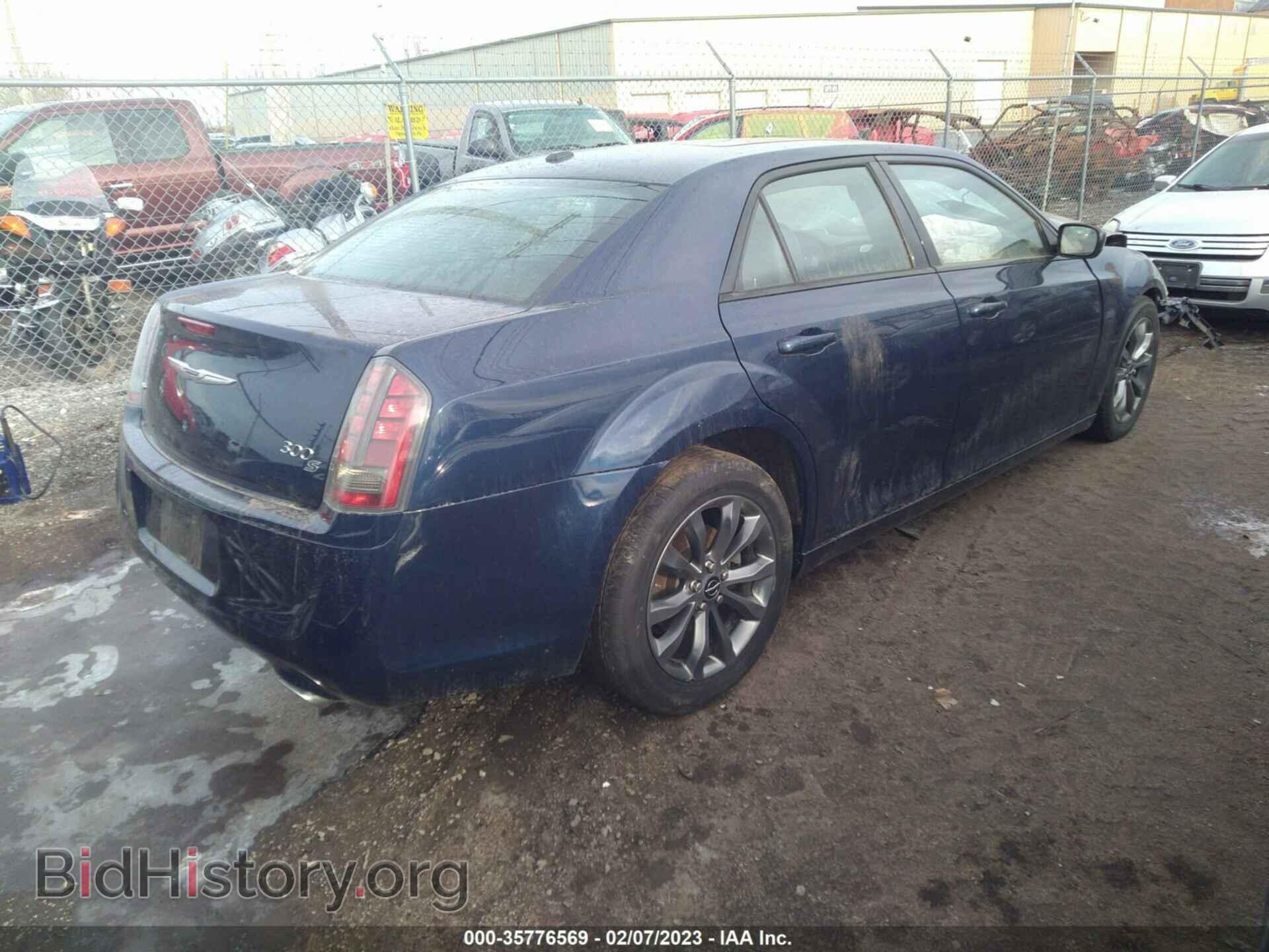 2014 CHRYSLER 300 - VIN: 2C3CCAGG1EH222695 - Фото 4