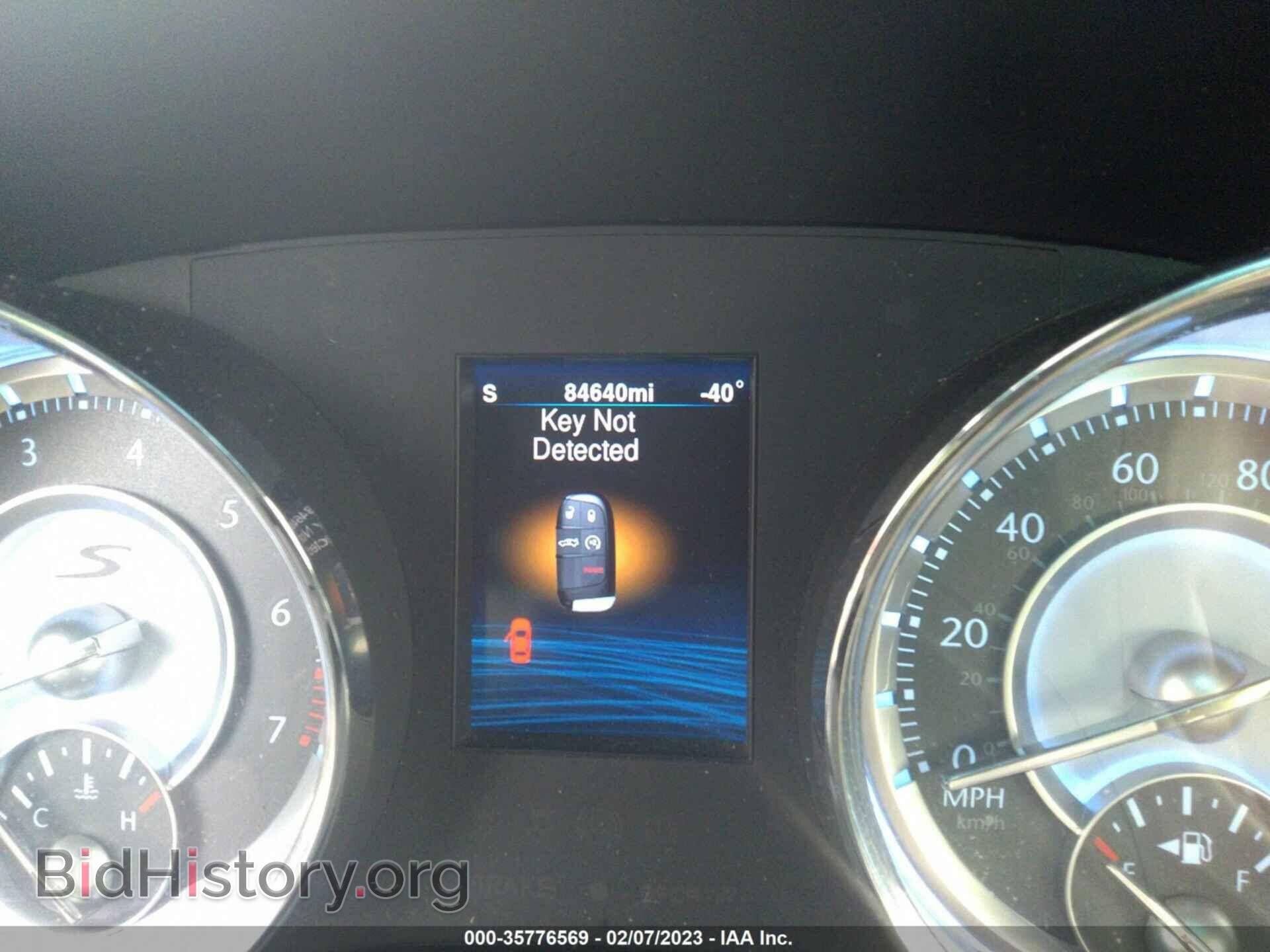 2014 CHRYSLER 300 - VIN: 2C3CCAGG1EH222695 - Фото 7