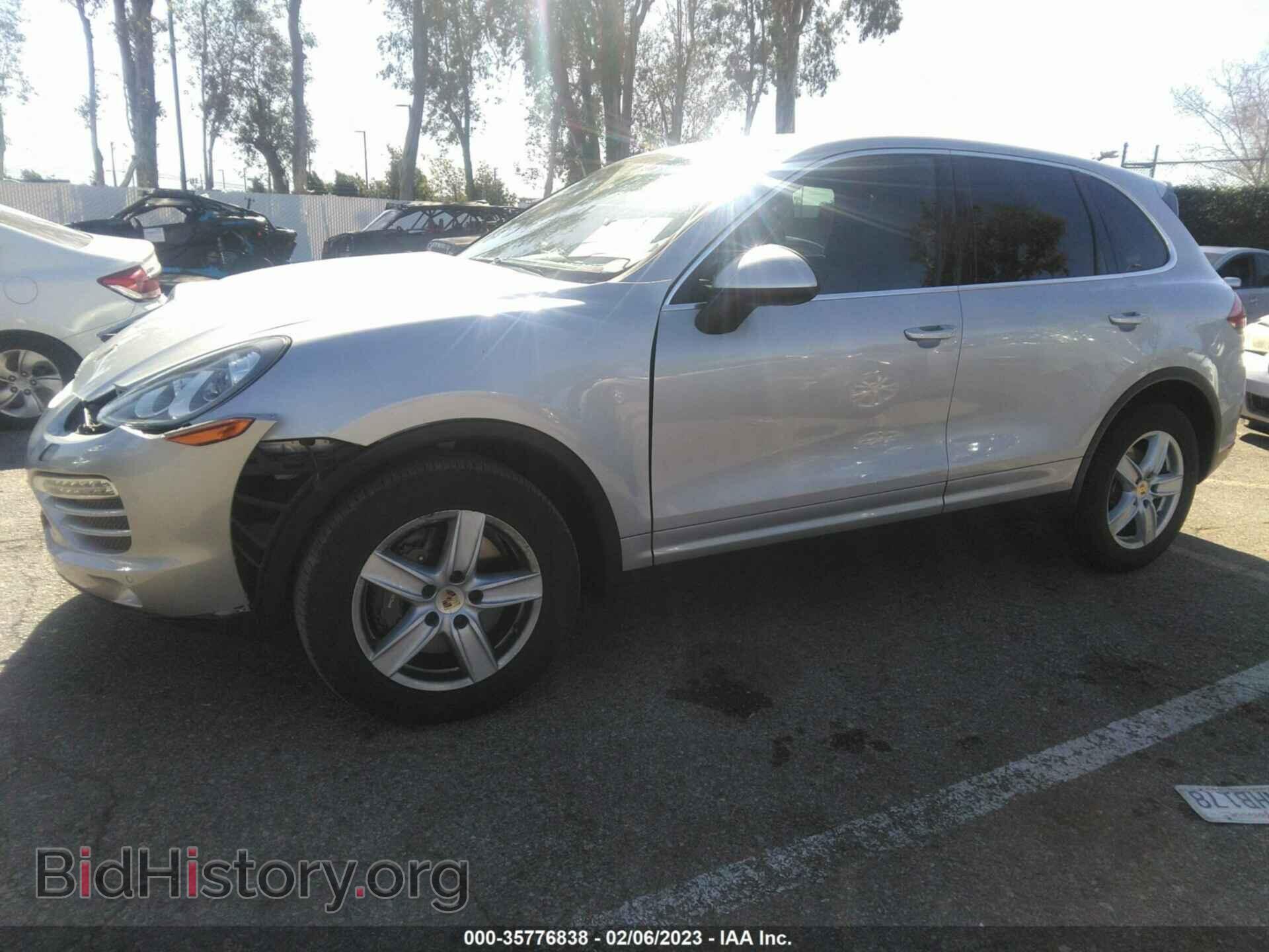 2012 PORSCHE CAYENNE - VIN: WP1AA2A29CLA09214 - Фото 2
