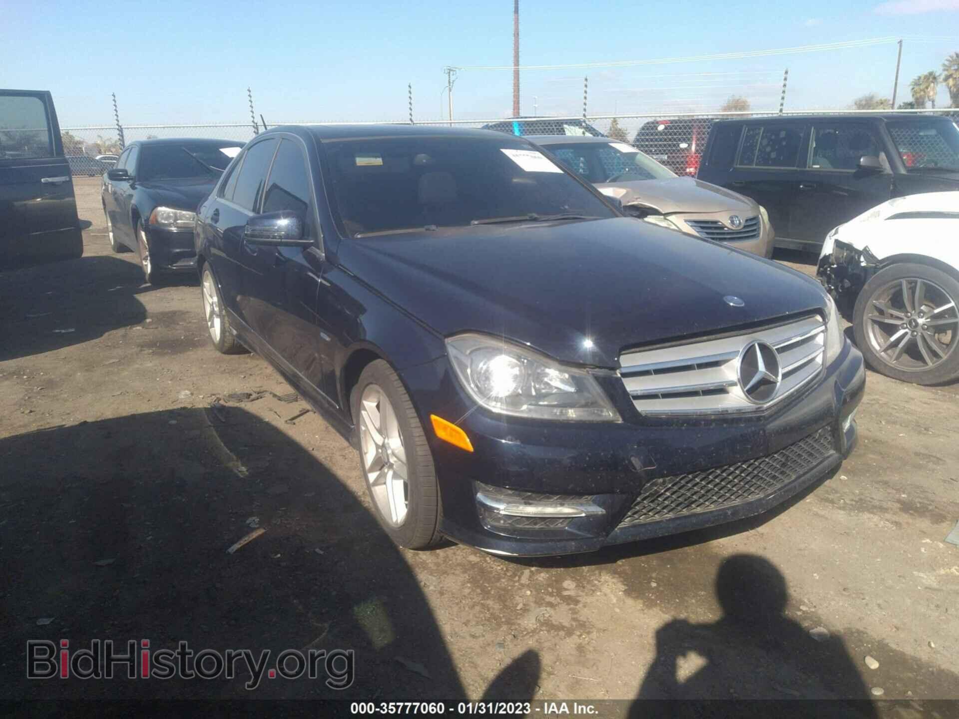 Фотография WDDGF5HB5CR214200 - MERCEDES-BENZ C-CLASS 2012