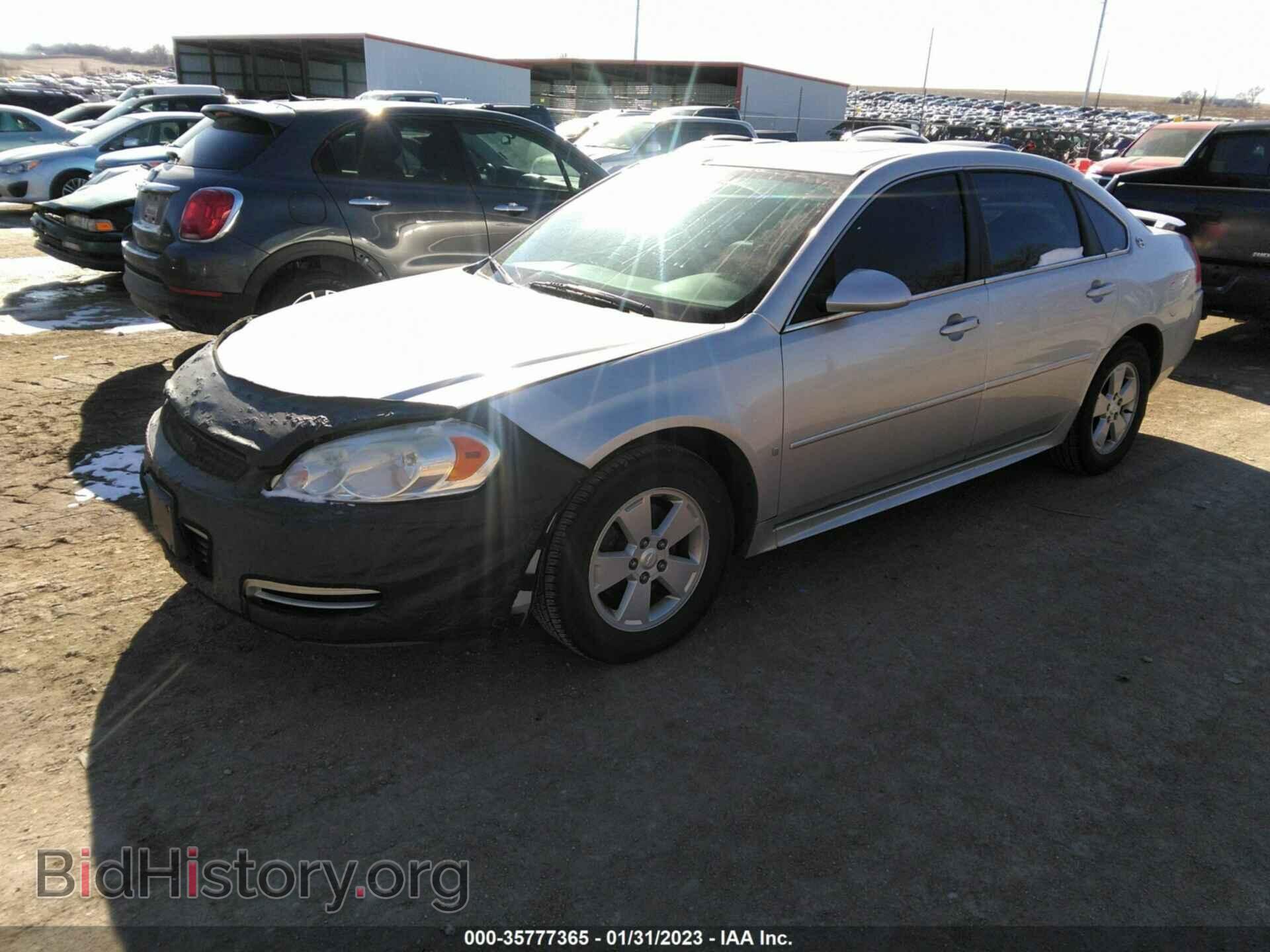 2009 CHEVROLET IMPALA - VIN: 2G1WT57N391300173 - Фото 2