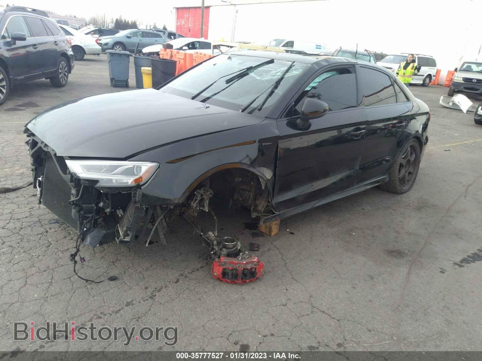 2019 AUDI RS 3 - VIN: WUABWGFFXKA905812 - Фото 2