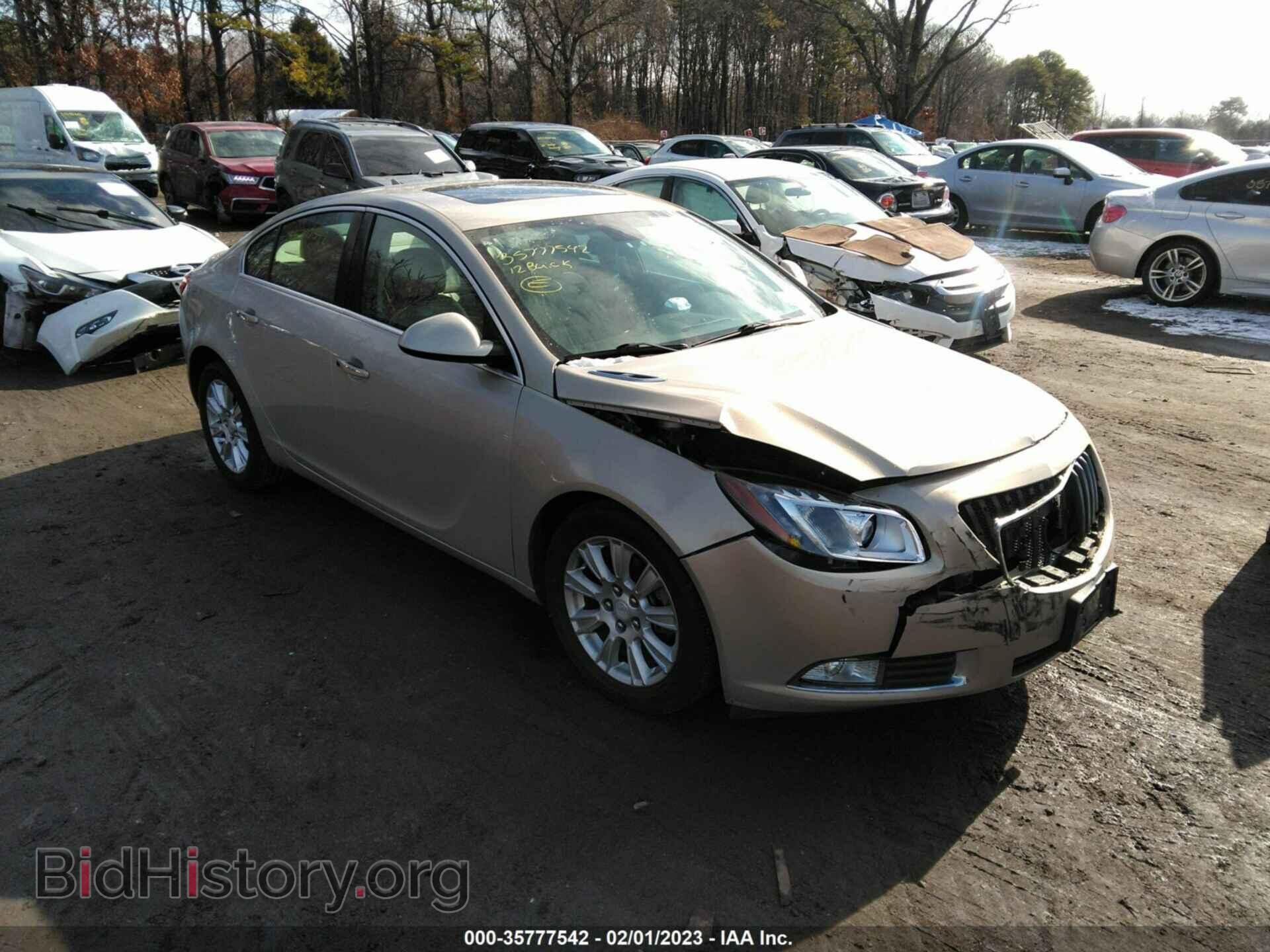 Photo 2G4GT5GR9C9130436 - BUICK REGAL 2012