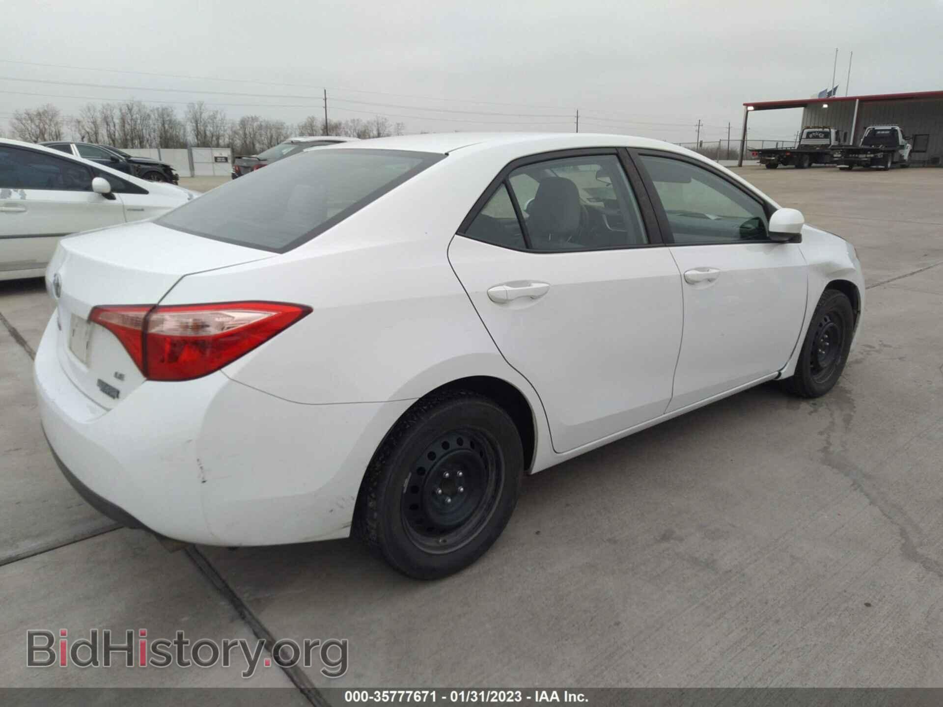2017 TOYOTA COROLLA - VIN: 5YFBURHE3HP624071 - Фото 4