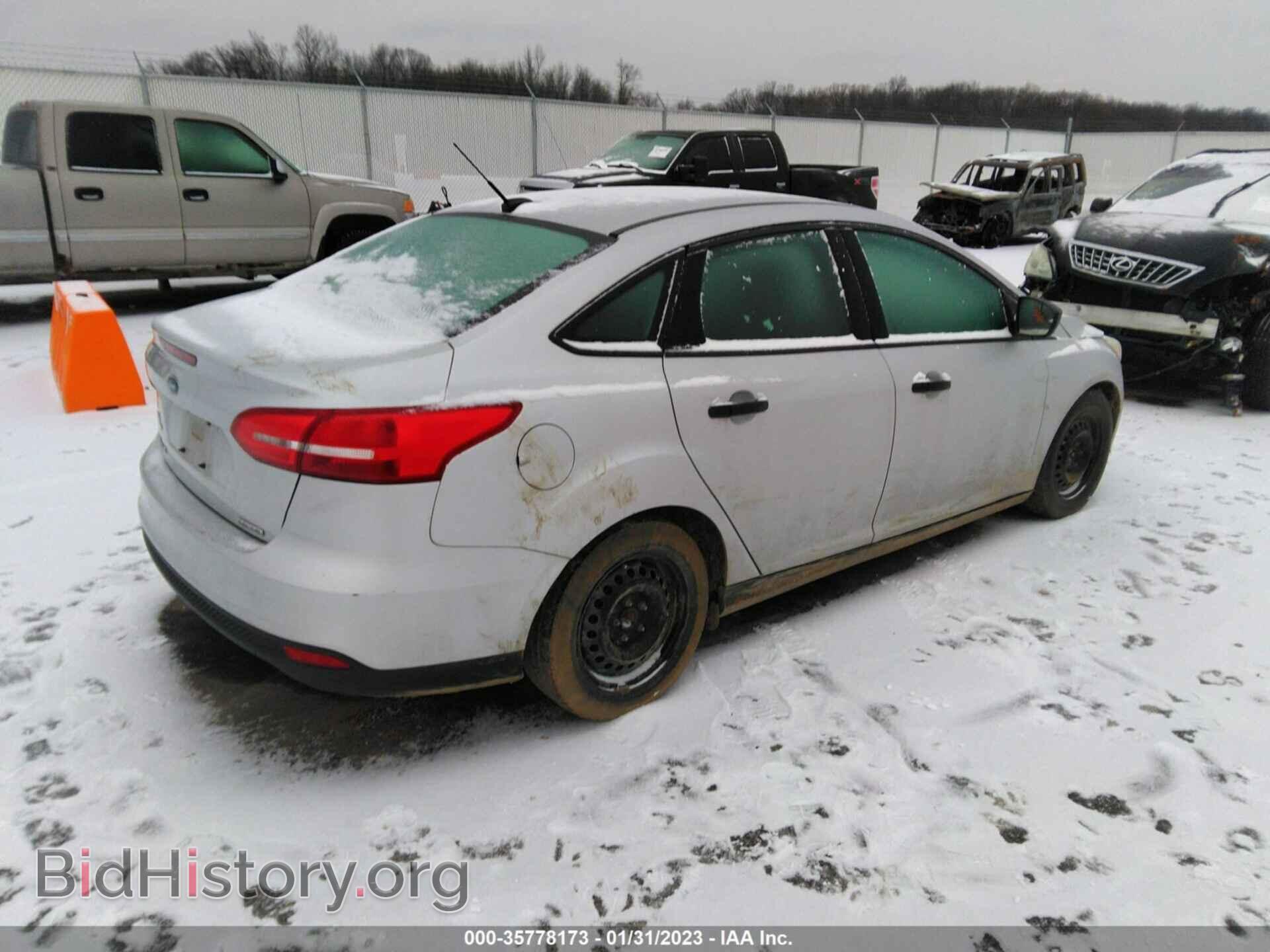 2015 FORD FOCUS - VIN: 1FADP3E23FL355900 - Photo 4