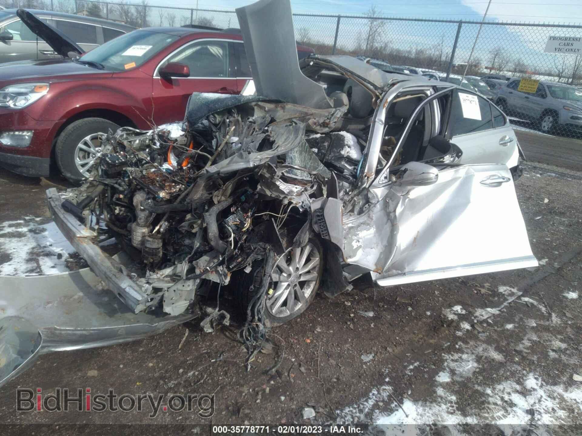 2011 LEXUS ES 350 - VIN: JTHBK1EGXB2425584 - Фото 2