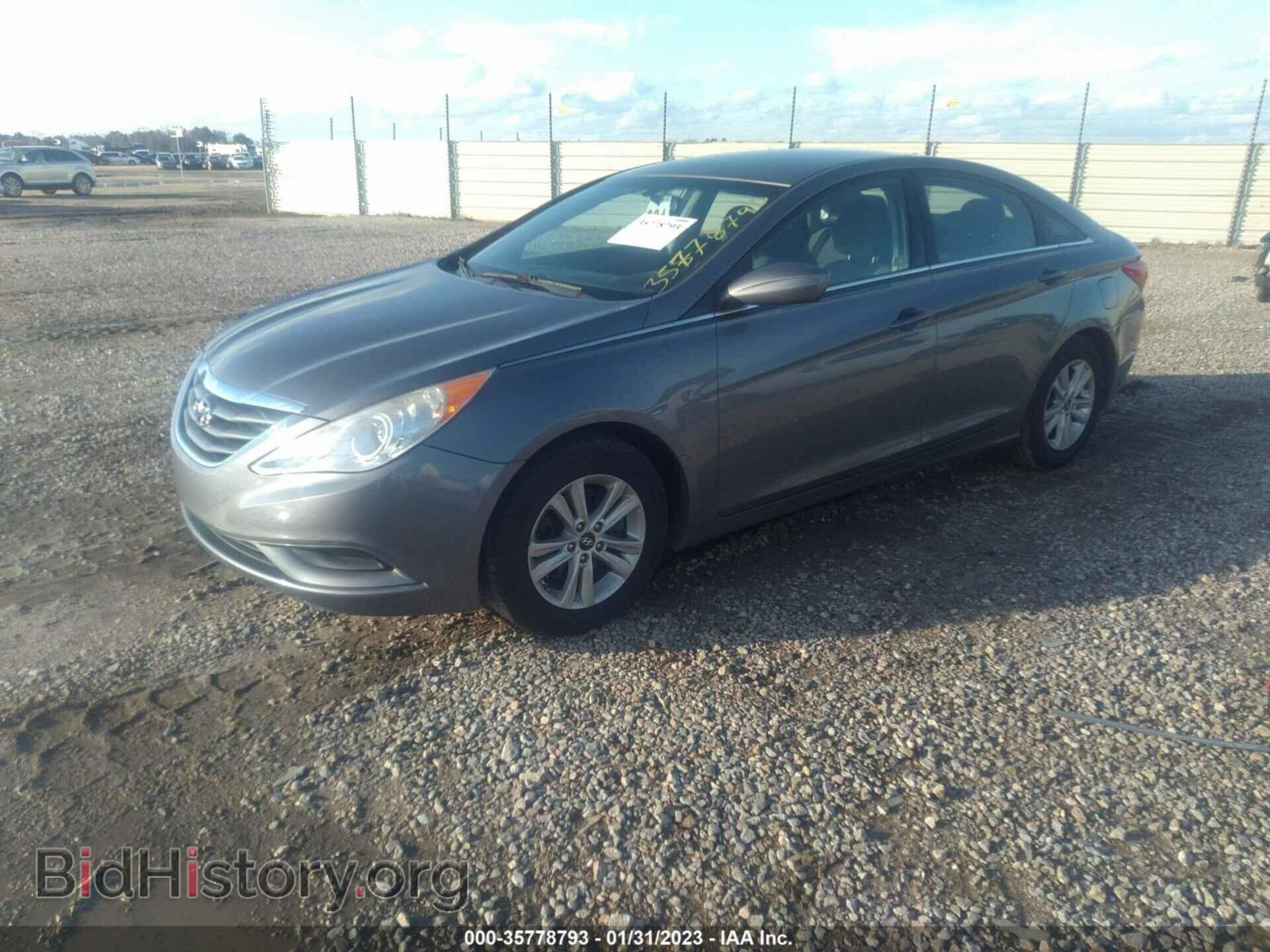 2013 HYUNDAI SONATA - VIN: 5NPEB4AC4DH700077 - Фото 2