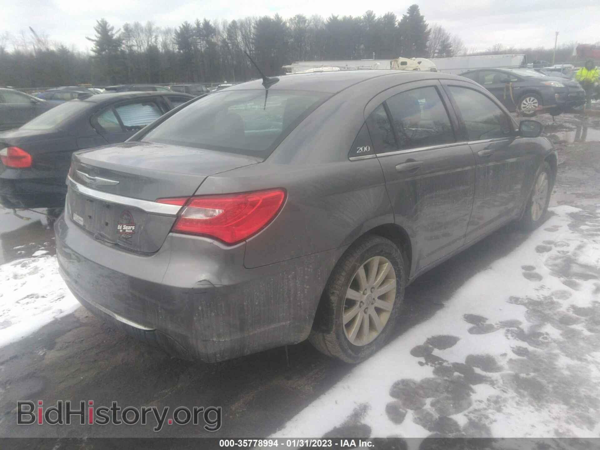 2013 CHRYSLER 200 - VIN: 1C3CCBBB3DN553642 - Фото 4