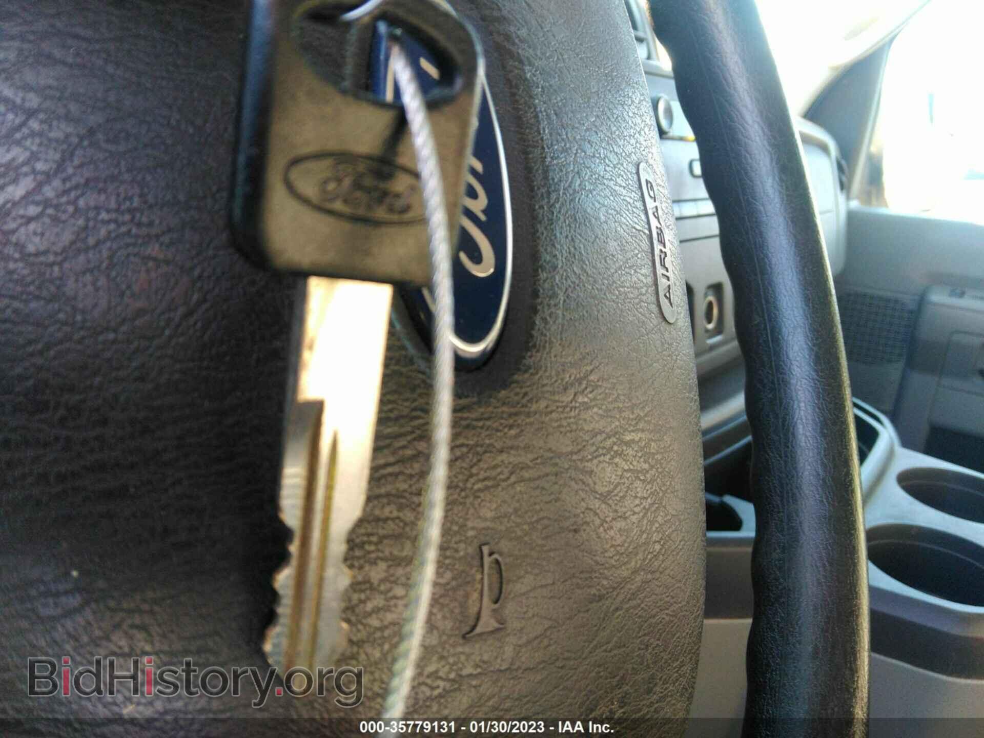 2011 FORD ECONOLINE CARGO VAN - VIN: 1FTNE2EW7BDA30611 - Фото 11