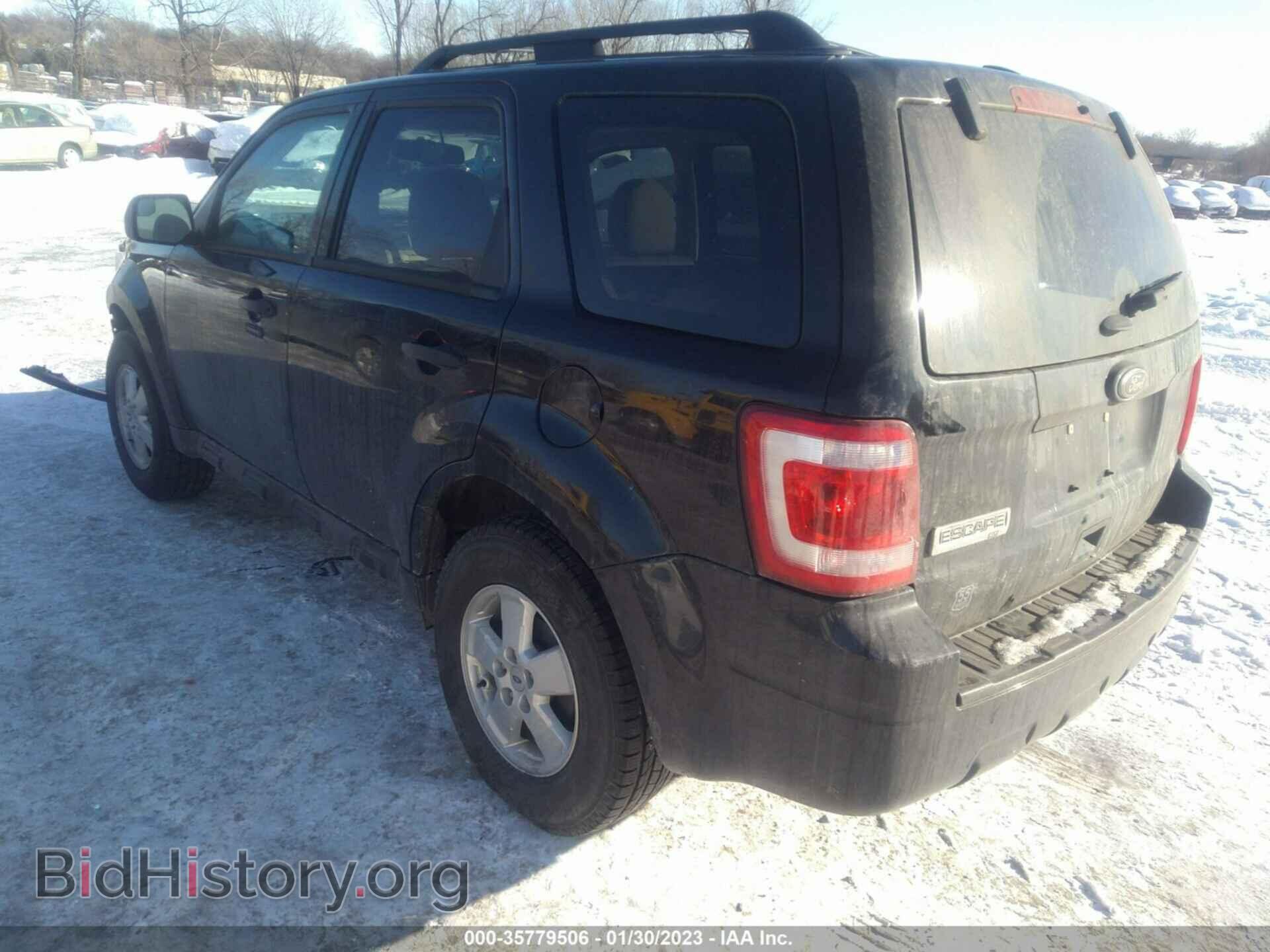 2011 FORD ESCAPE - VIN: 1FMCU9D72BKB24965 - Фото 3