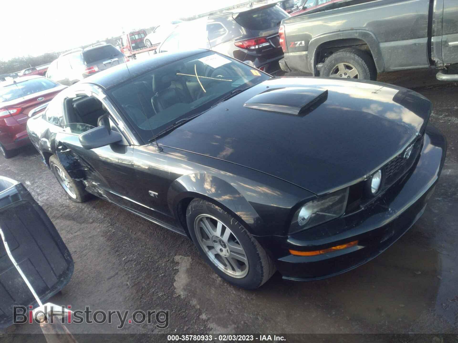 Photo 1ZVHT82H675320736 - FORD MUSTANG 2007