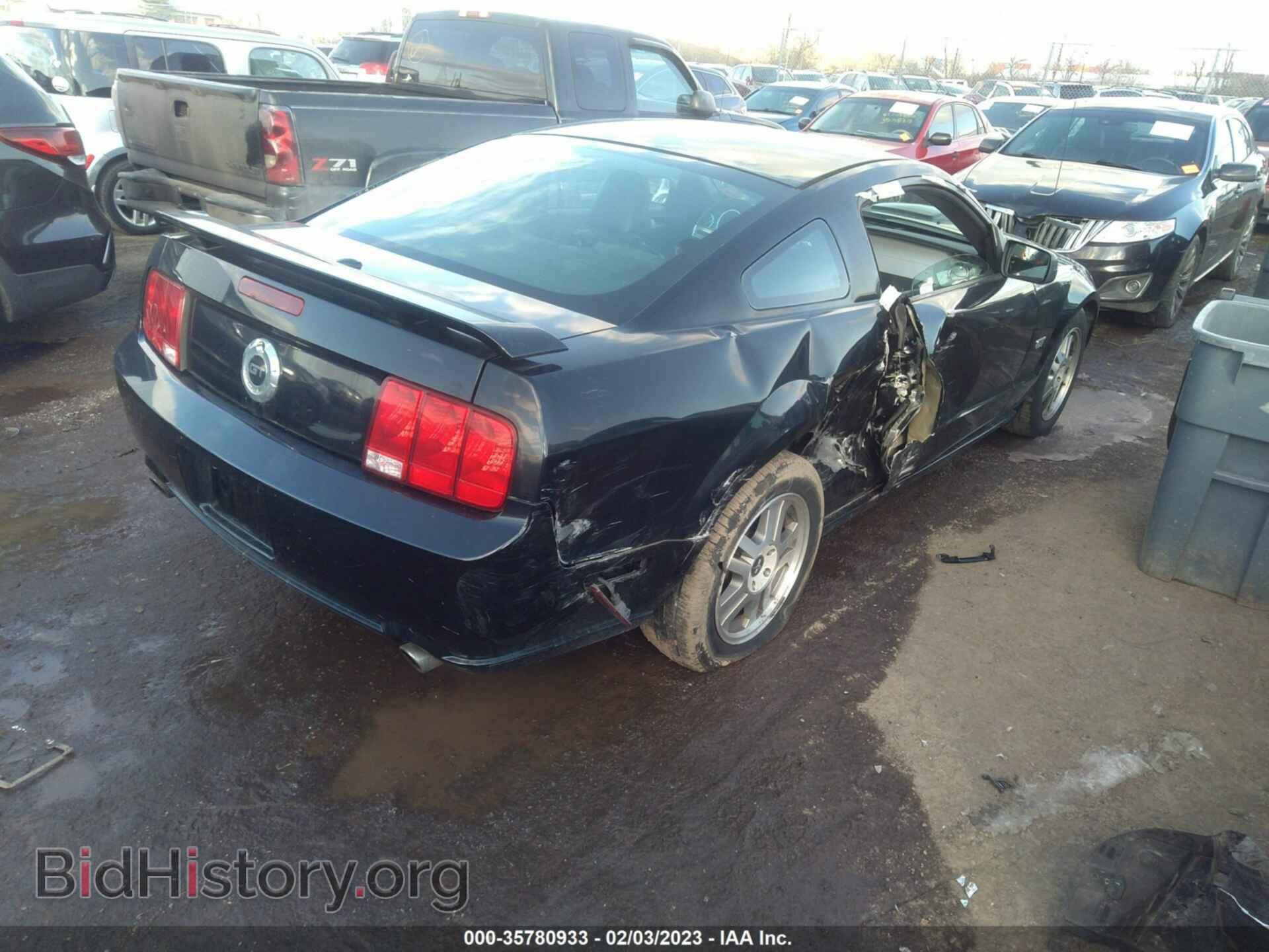 2007 FORD MUSTANG - VIN: 1ZVHT82H675320736 - Фото 4