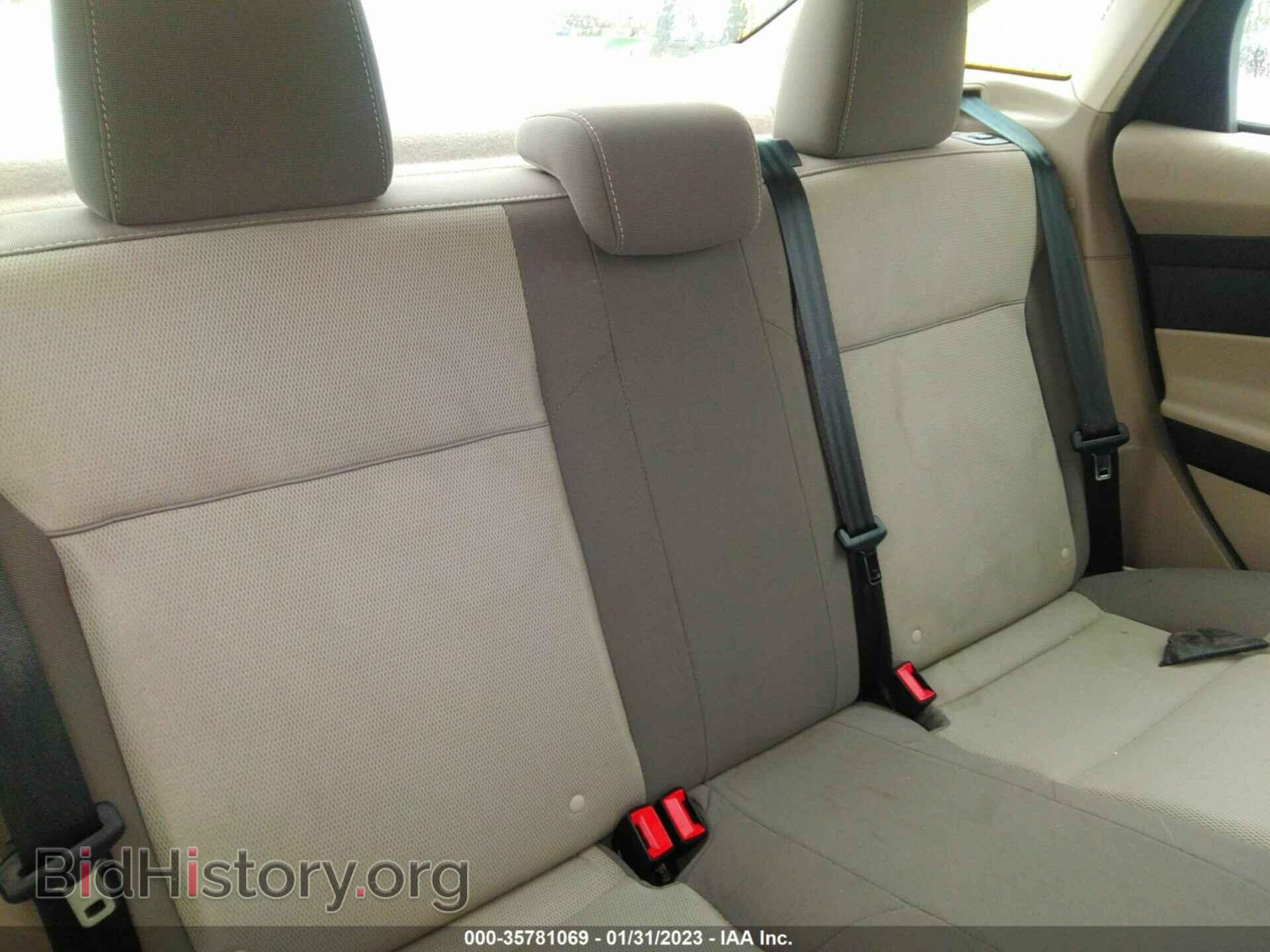 2012 FORD FOCUS - VIN: 1FAHP3F23CL353057 - Photo 8