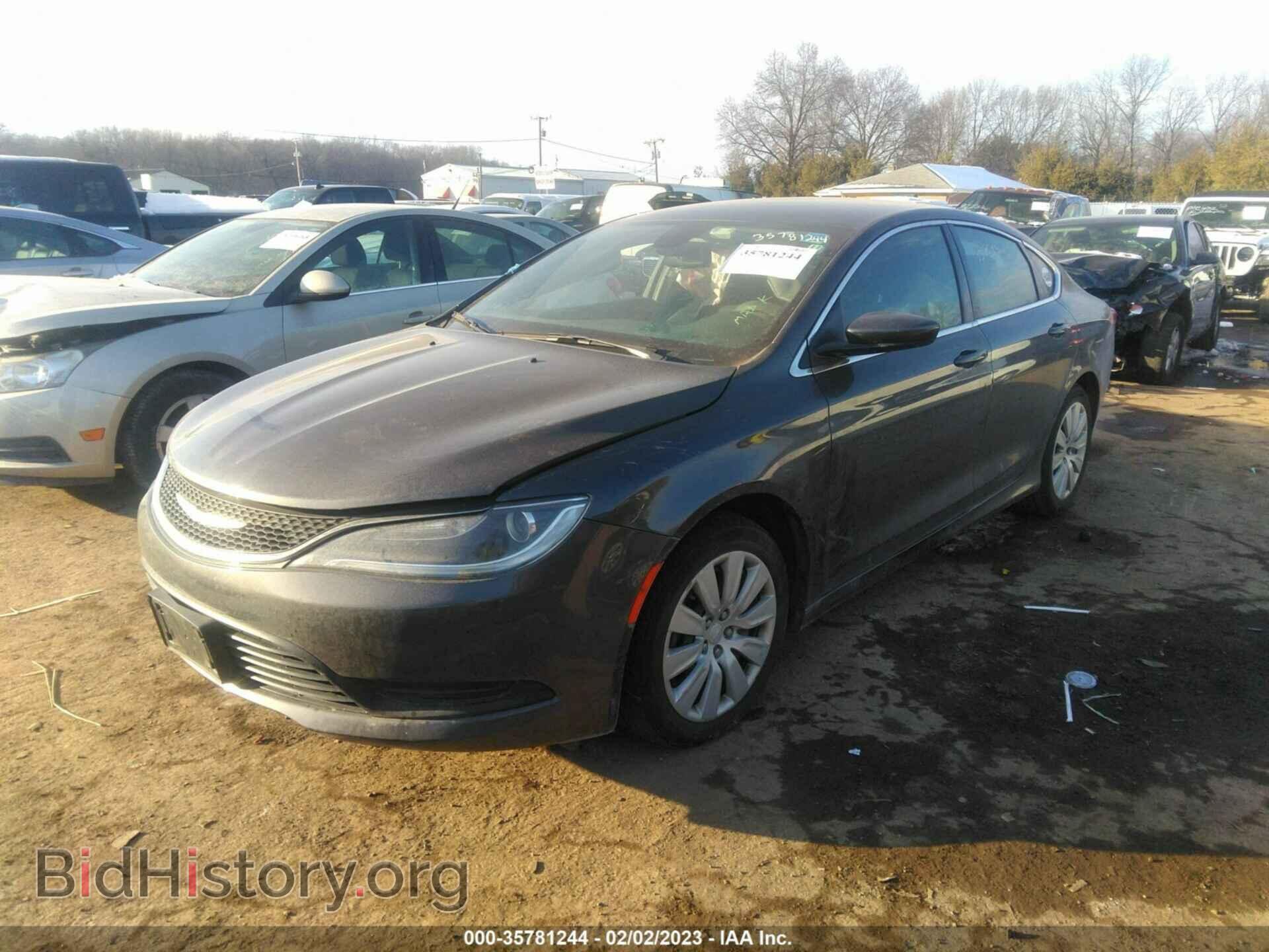 2016 CHRYSLER 200 - VIN: 1C3CCCFB7GN139798 - Фото 2