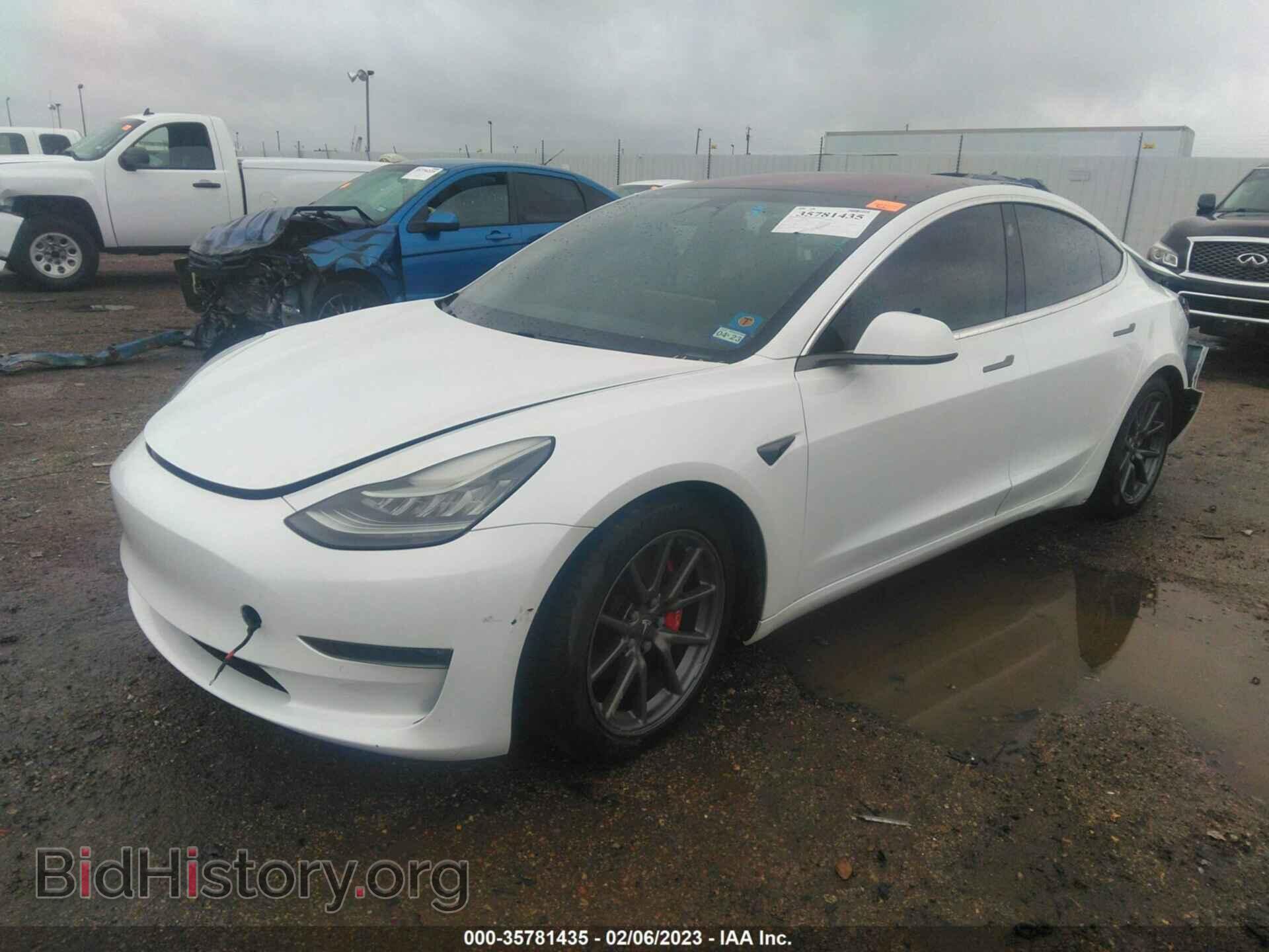 2018 TESLA MODEL 3 - VIN: 5YJ3E1EA9JF011880 - Фото 2