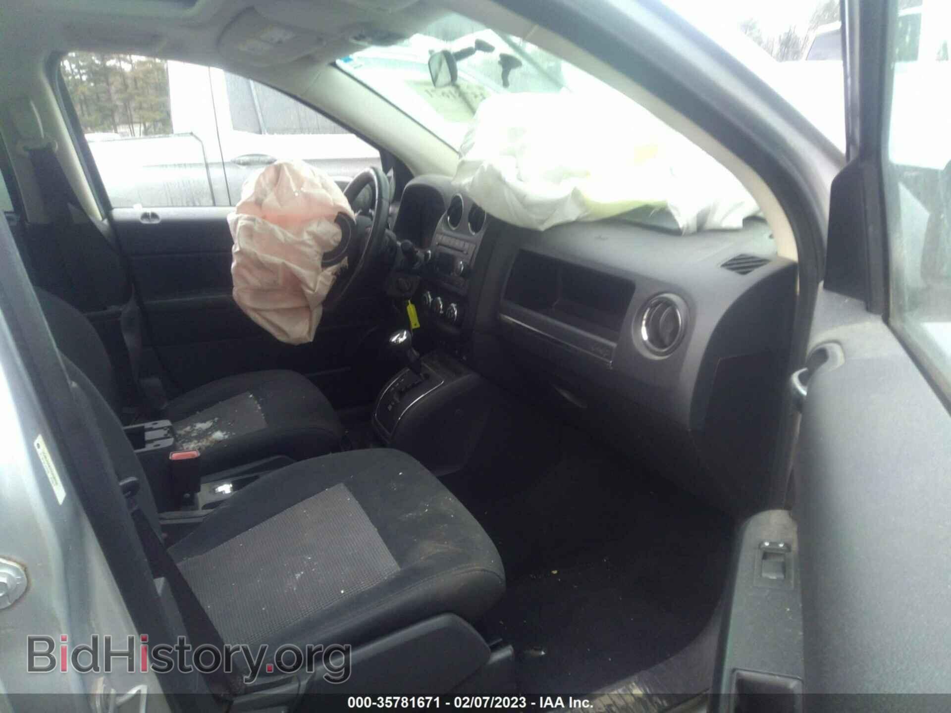 2012 JEEP COMPASS - VIN: 1C4NJDEB2CD538295 - Фото 5