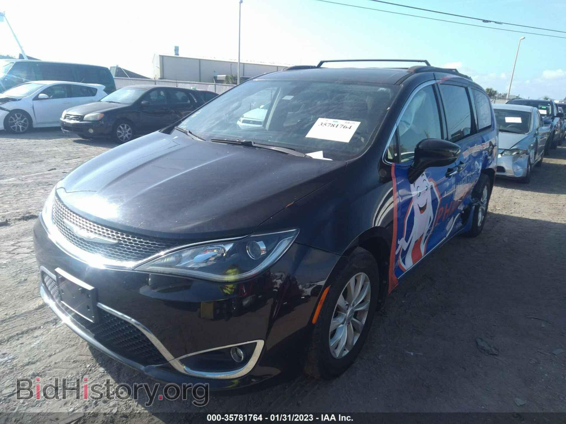 2017 CHRYSLER PACIFICA - VIN: 2C4RC1BG0HR533840 - Фото 2