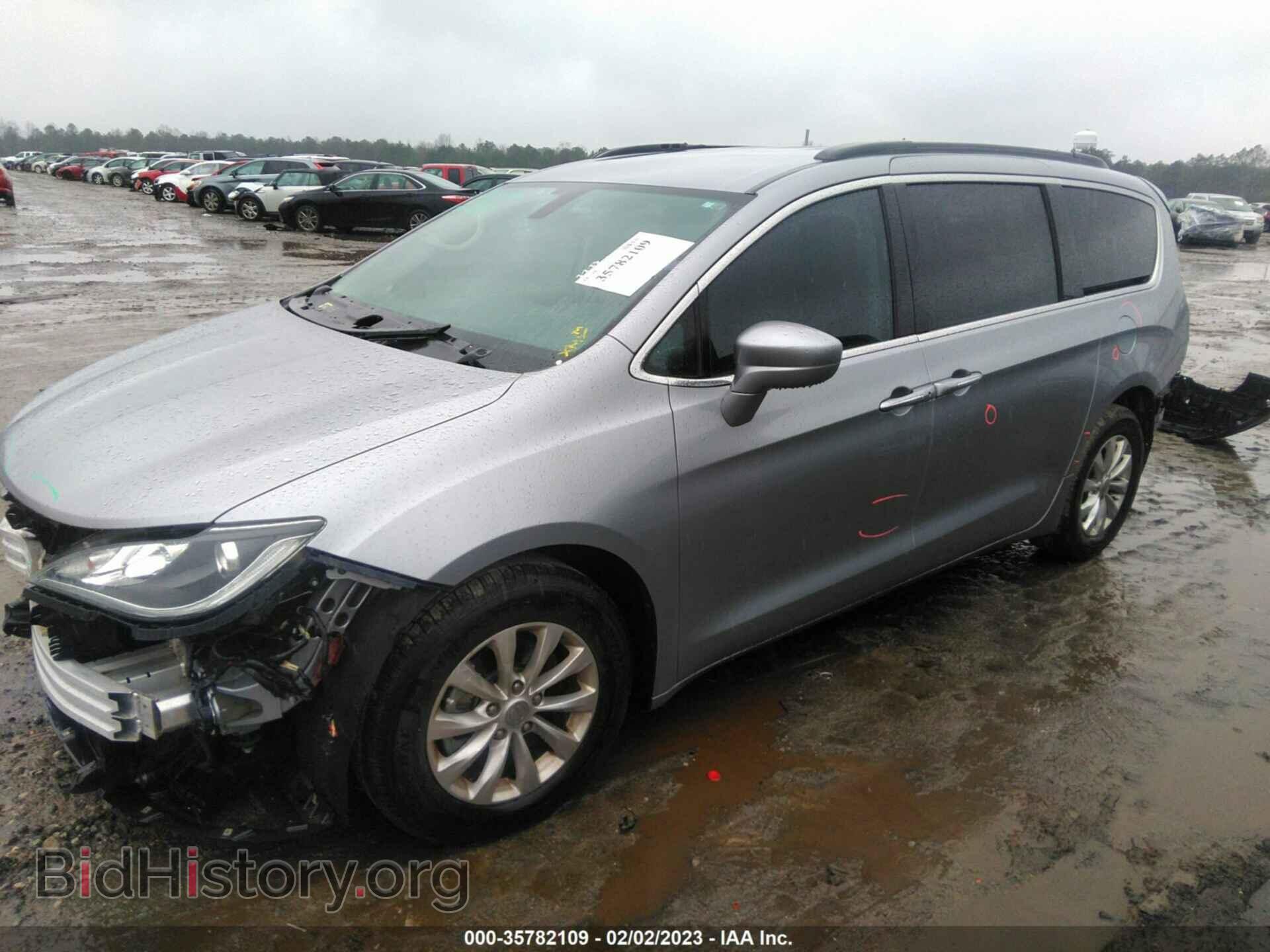 2018 CHRYSLER PACIFICA - VIN: 2C4RC1FG7JR116666 - Photo 2