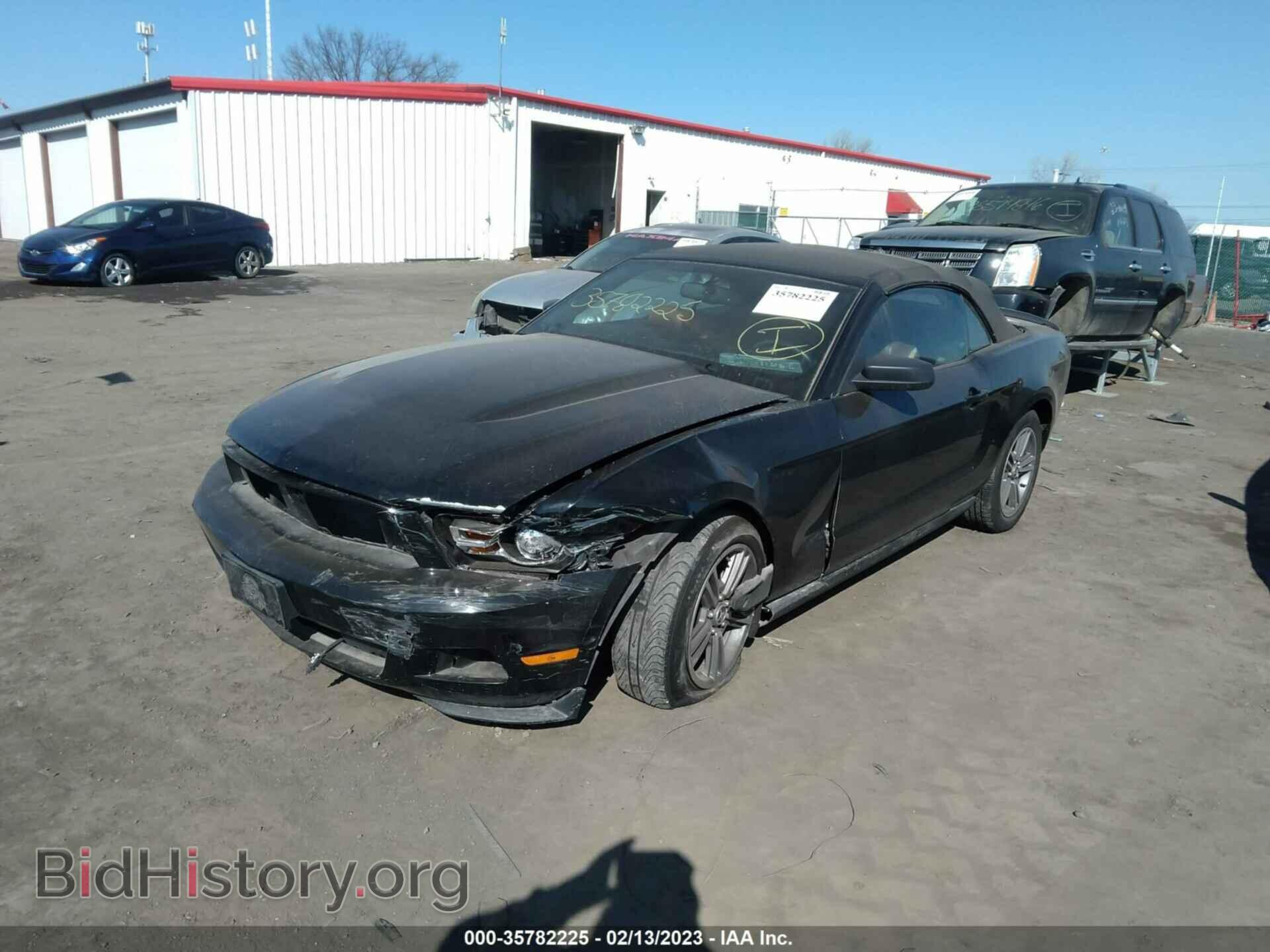 2010 FORD MUSTANG - VIN: 1ZVBP8EN6A5111824 - Фото 2