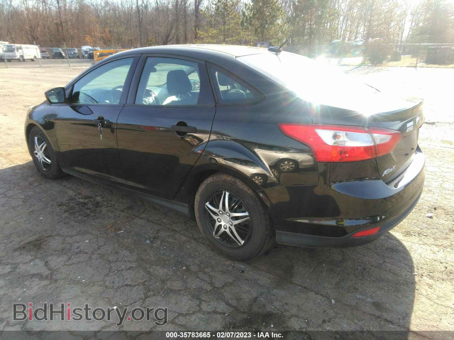 2014 FORD FOCUS - VIN: 1FADP3E23EL225470 - Фото 3