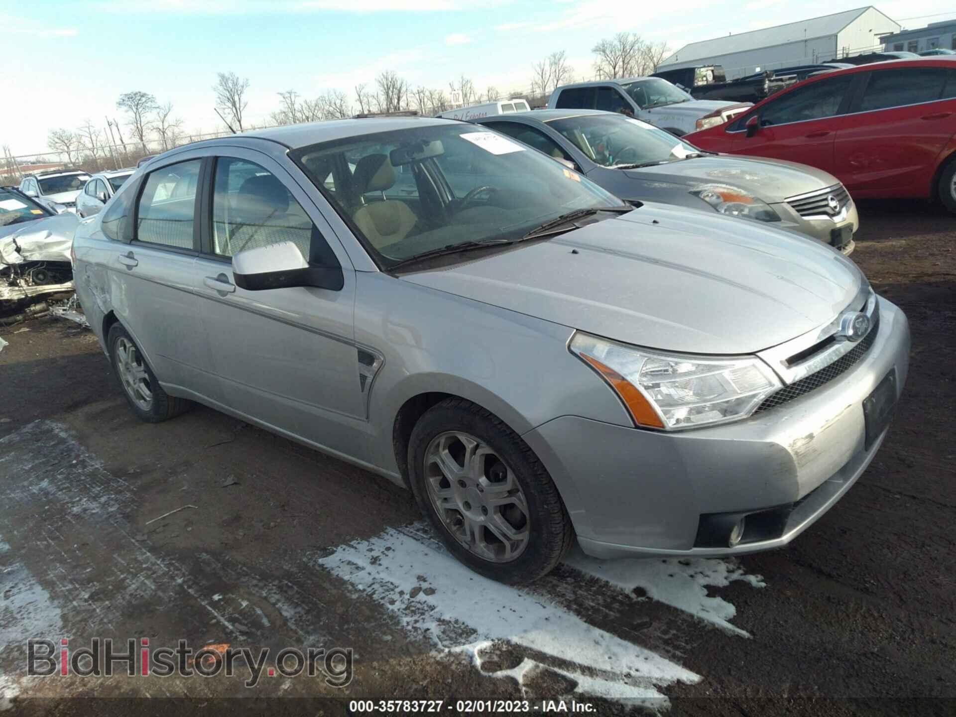 Photo 1FAHP35N58W197492 - FORD FOCUS 2008