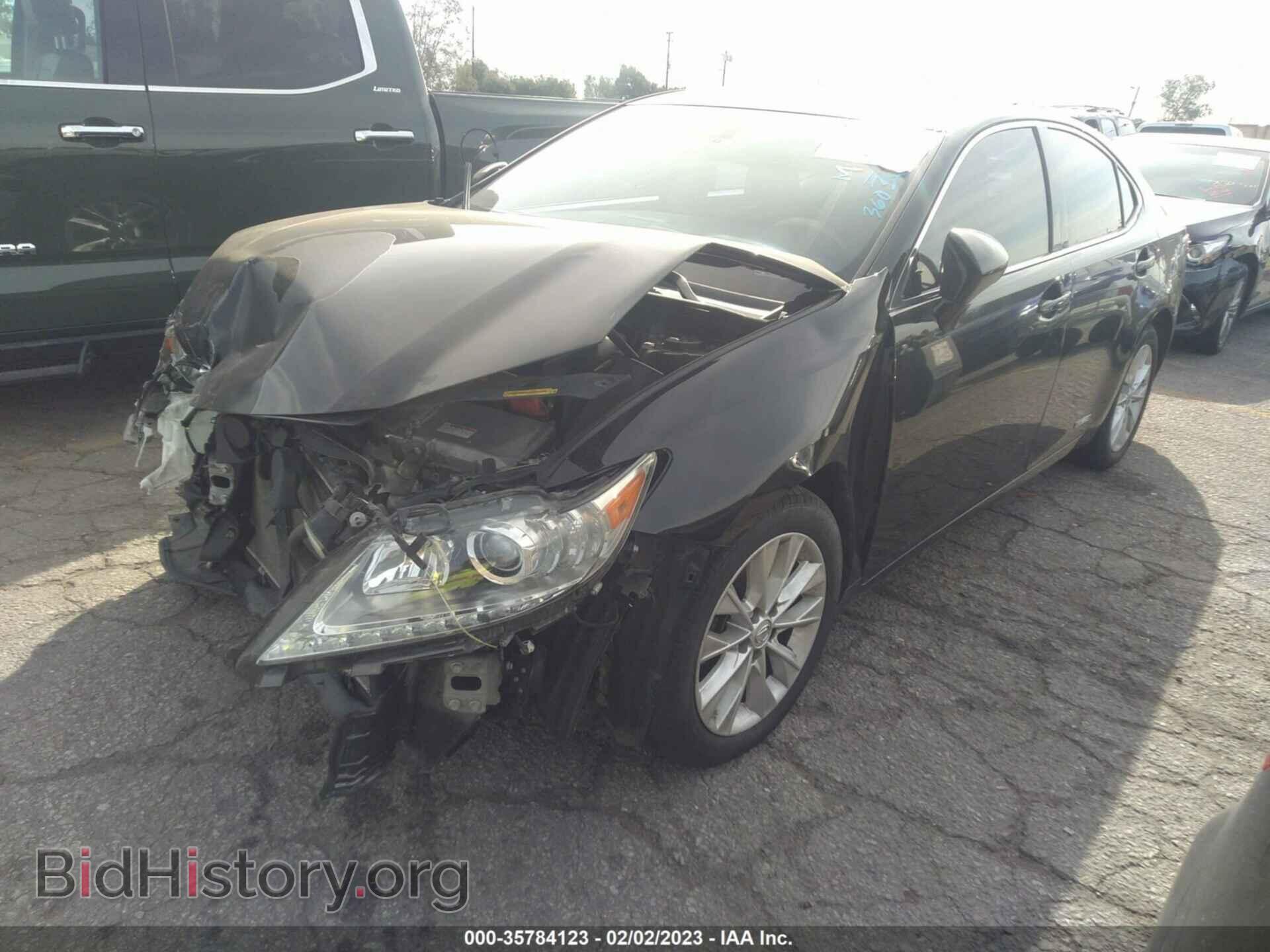 2014 LEXUS ES 300H - VIN: JTHBW1GG0E2054991 - Фото 2