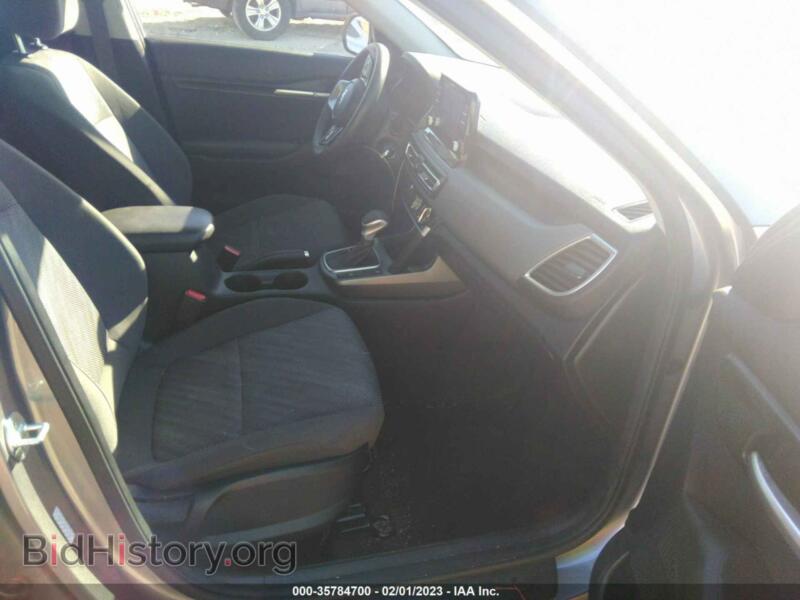 2021 Kia SELTOS (VIN KNDEPCAA5M7142349) — photo 5 of 12