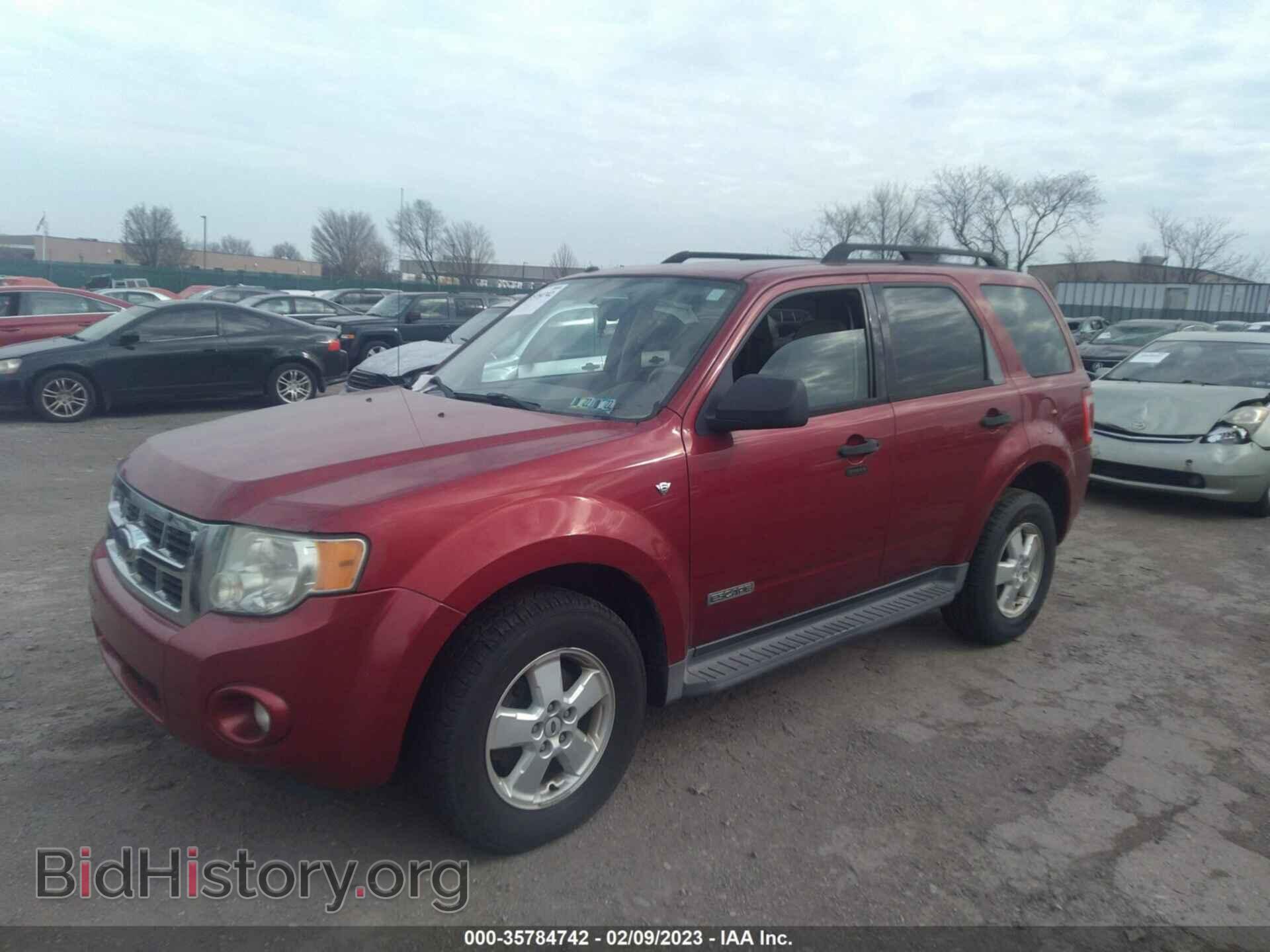 2008 FORD ESCAPE - VIN: 1FMCU93198KD06913 - Фото 2