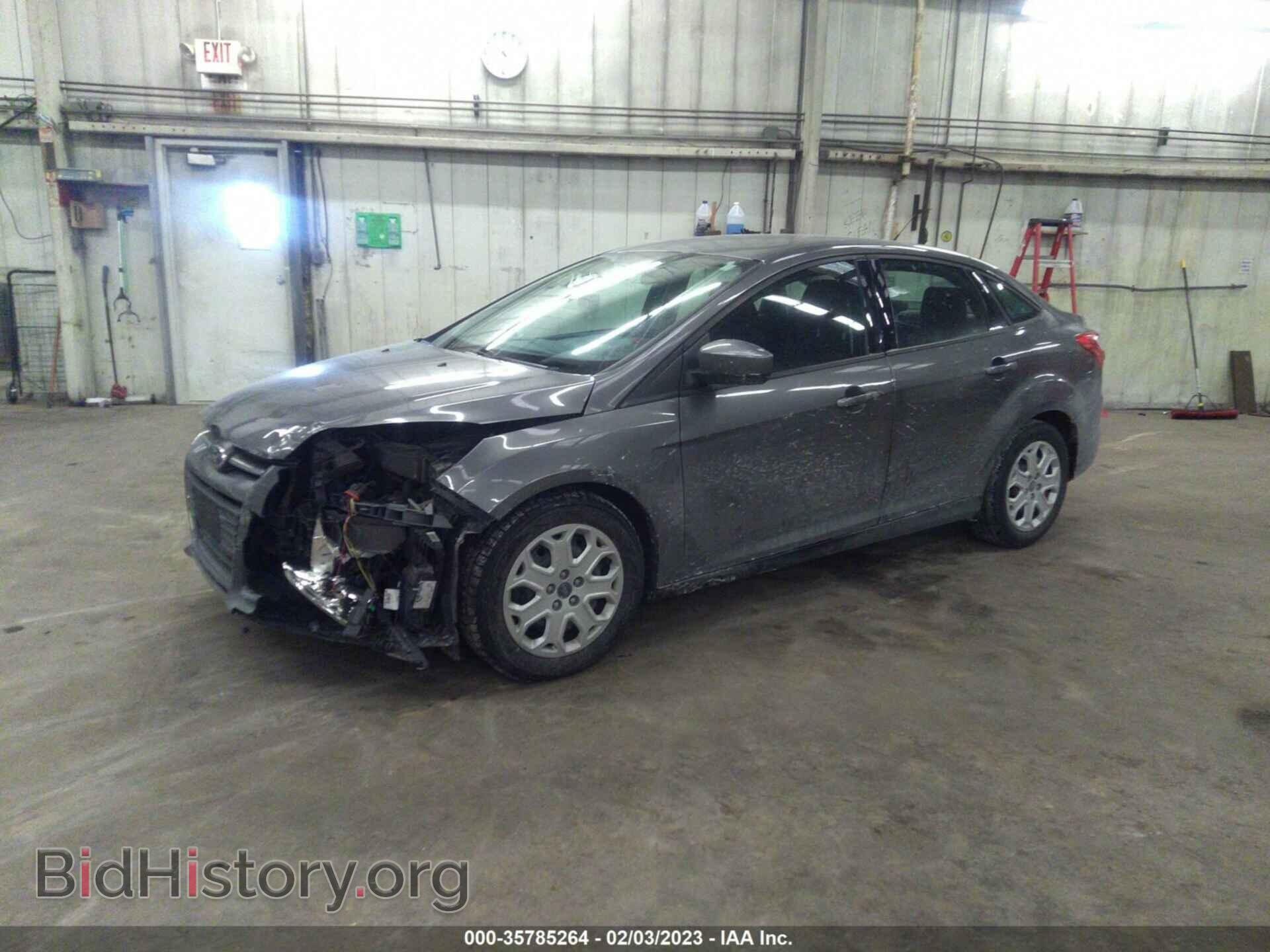 2012 FORD FOCUS - VIN: 1FAHP3F2XCL417966 - Фото 2