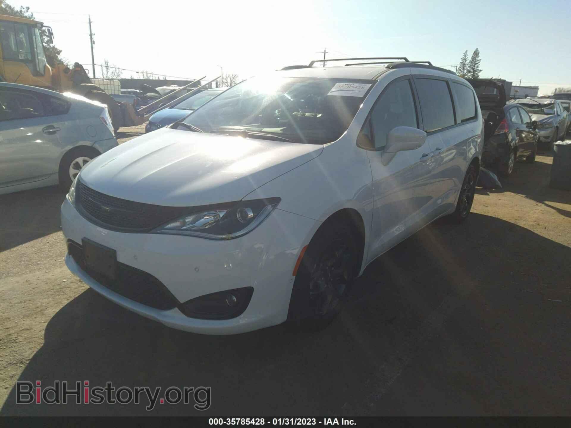 2020 CHRYSLER PACIFICA - VIN: 2C4RC1BG7LR142452 - Фото 2