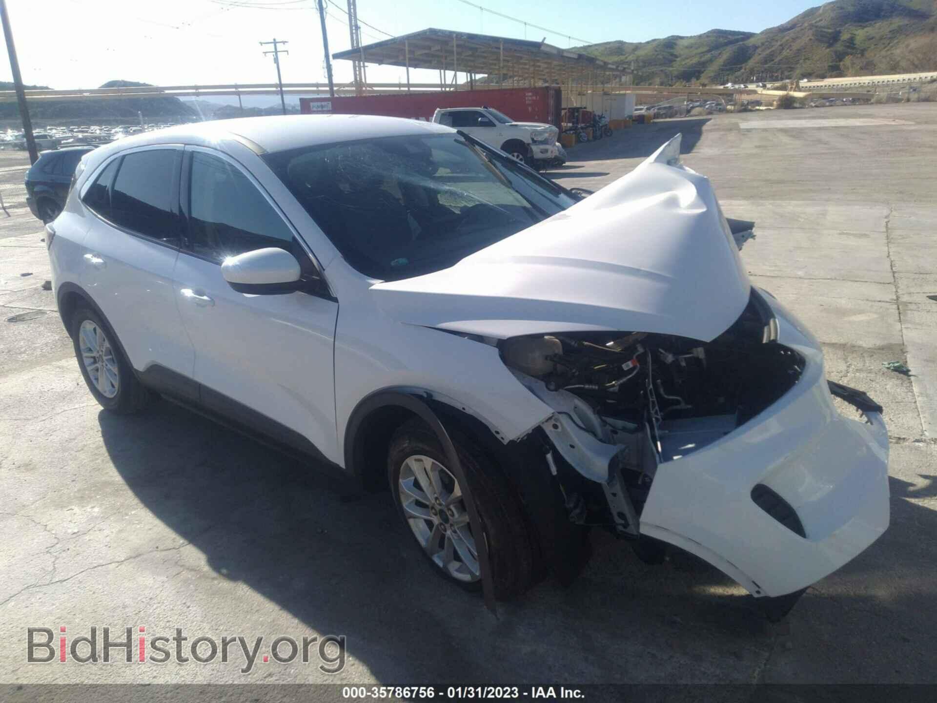 Photo 1FMCU0G63LUA35281 - FORD ESCAPE 2020