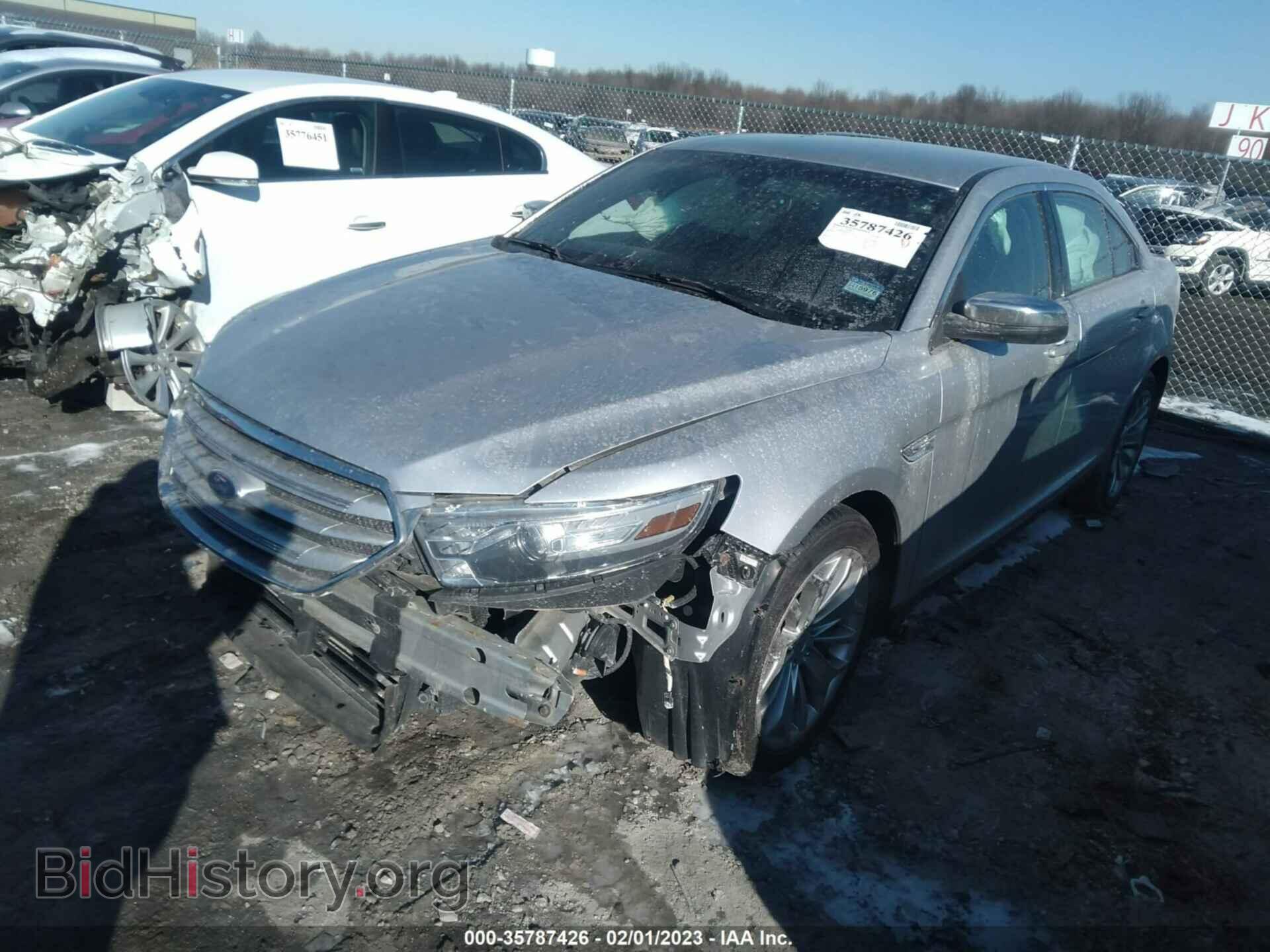 2013 FORD TAURUS - VIN: 1FAHP2F83DG103570 - Фото 2