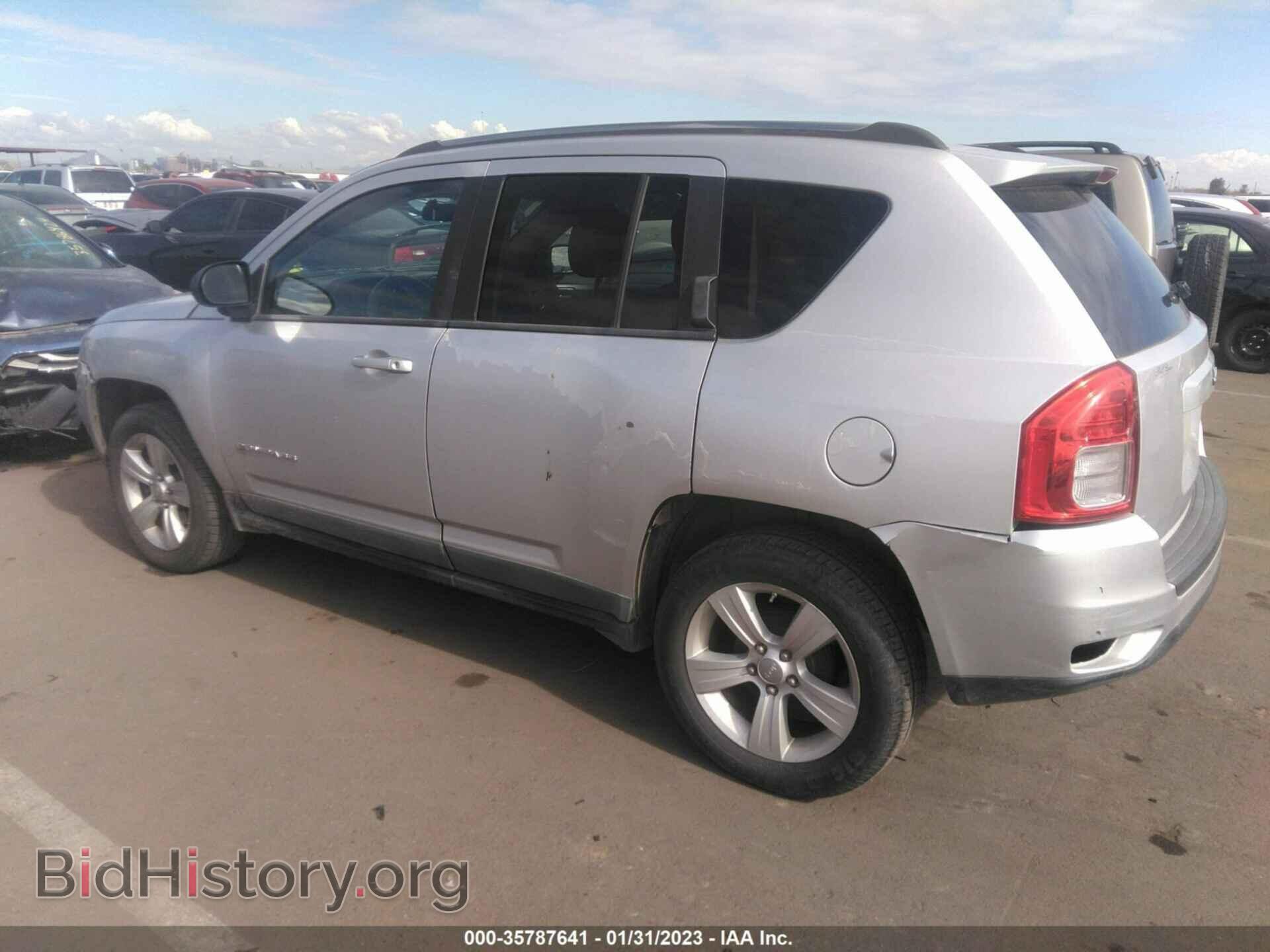 2011 JEEP COMPASS - VIN: 1J4NT1FB2BD260000 - Photo 3
