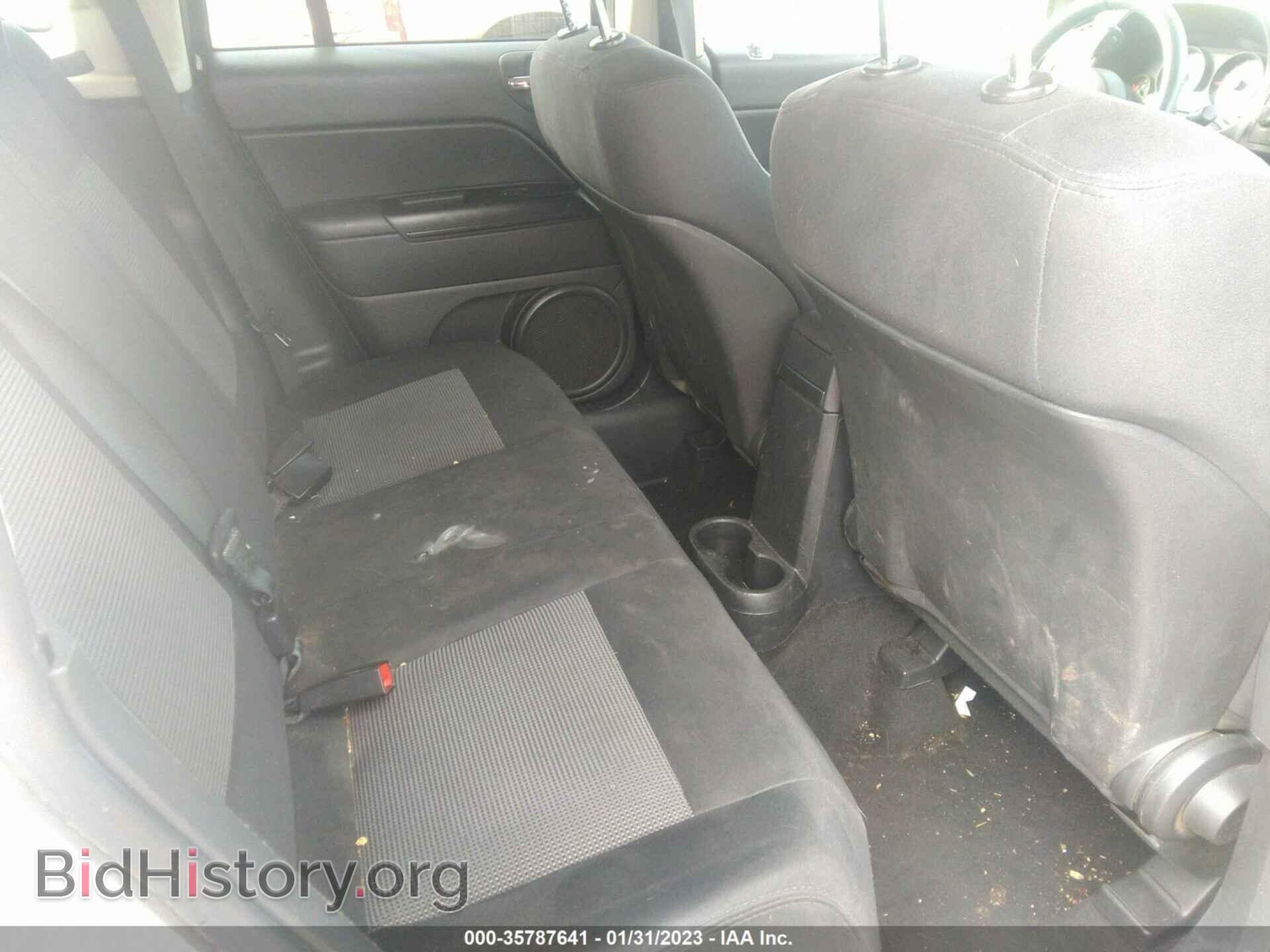 2011 JEEP COMPASS - VIN: 1J4NT1FB2BD260000 - Photo 8