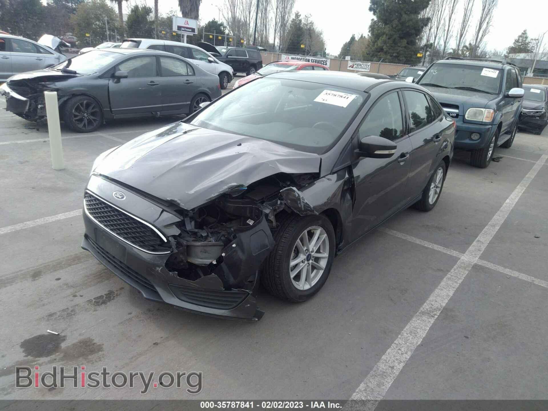 2017 FORD FOCUS - VIN: 1FADP3F20HL263869 - Фото 2