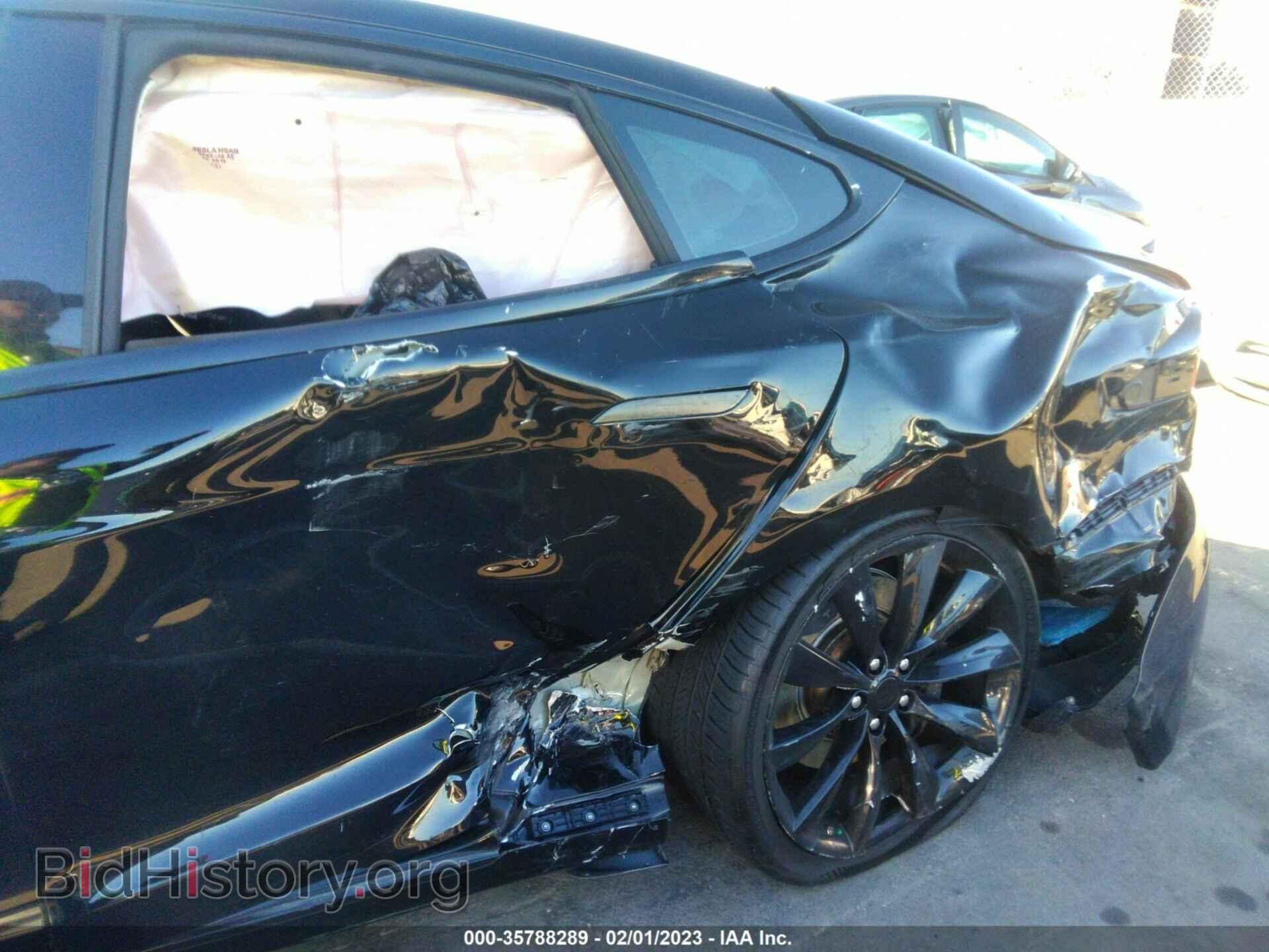 2013 TESLA MODEL S - VIN: 5YJSA1DP9DFP20522 - Фото 6